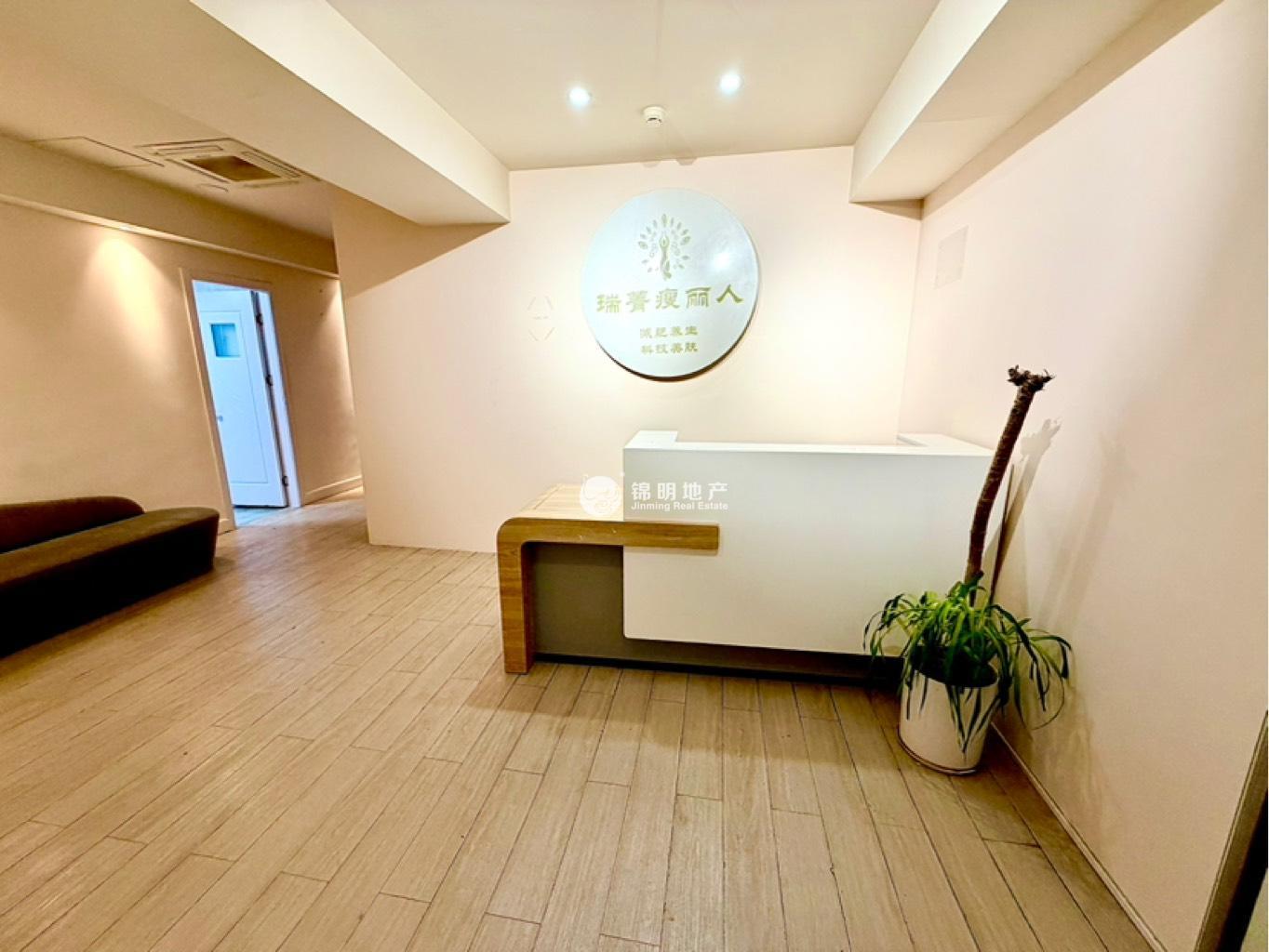 打浦桥海兴广场175平米写字楼出租