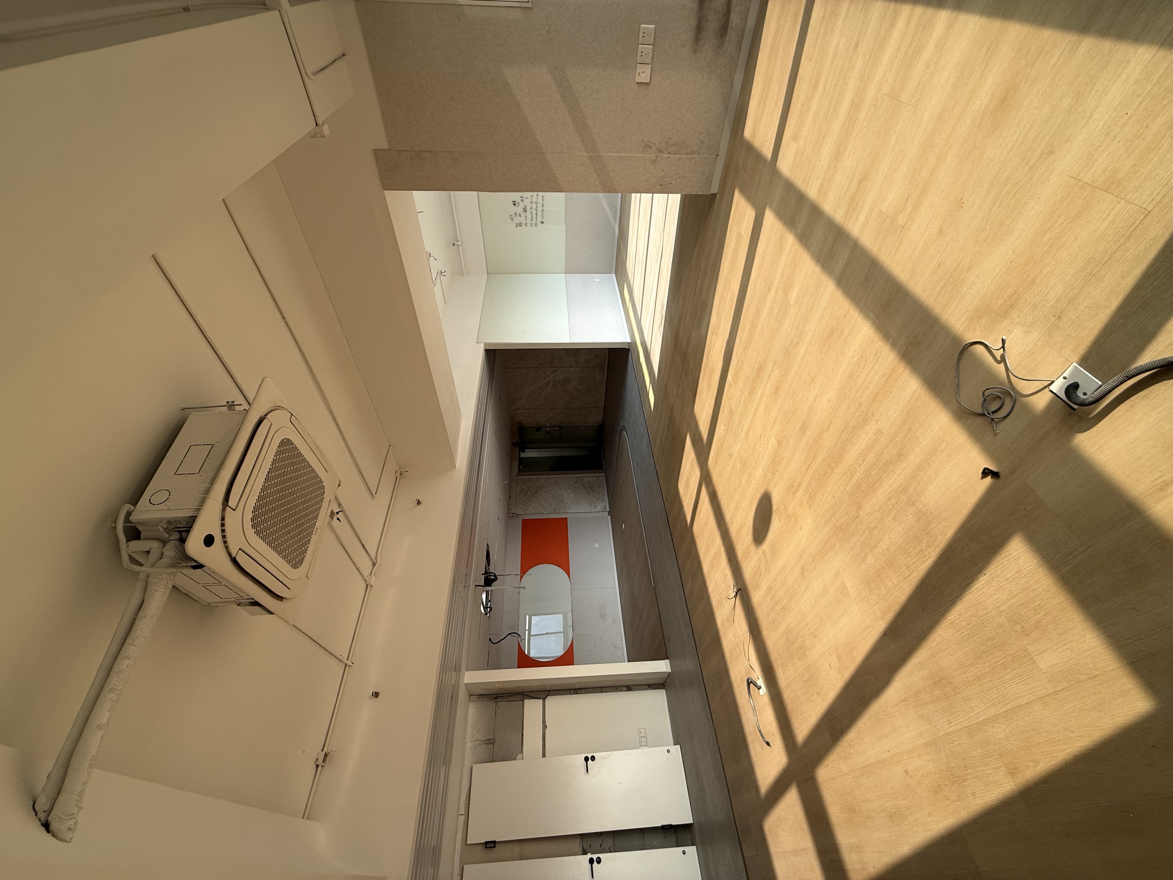 南京西路九安广场164平米写字楼出租