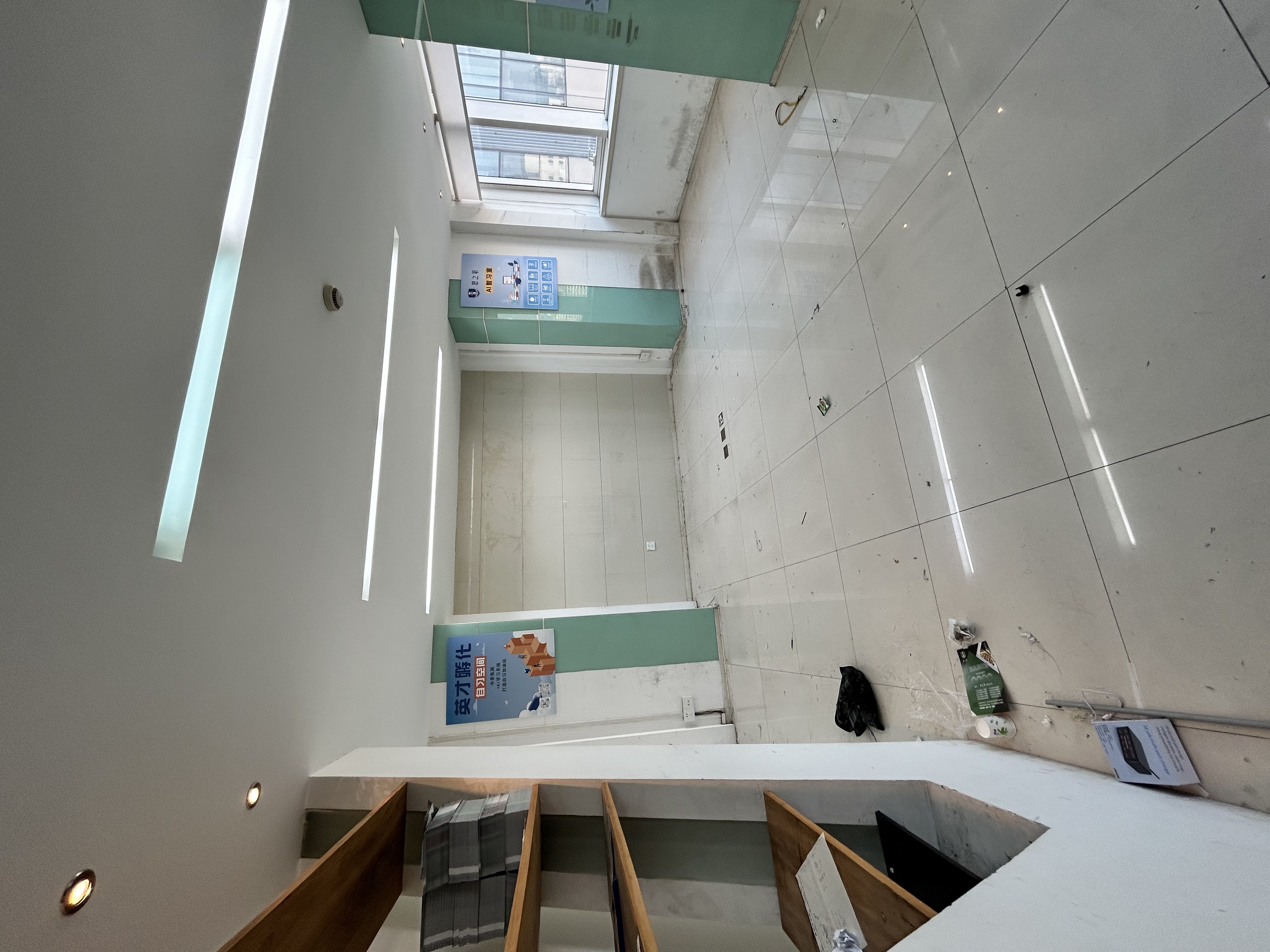 四川北路海泰时代大厦54平米写字楼出租