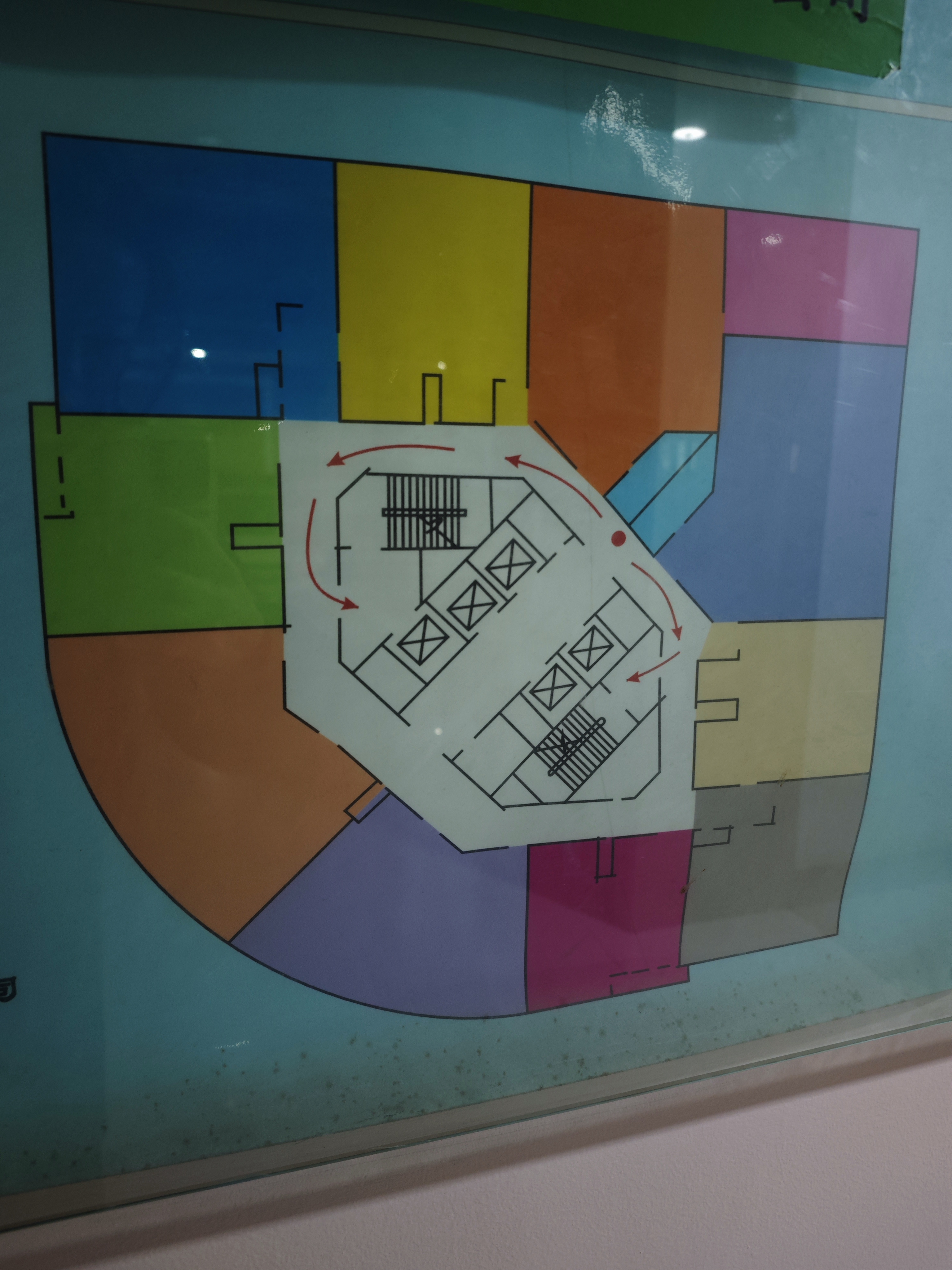 光新浦发广场385平米写字楼出租