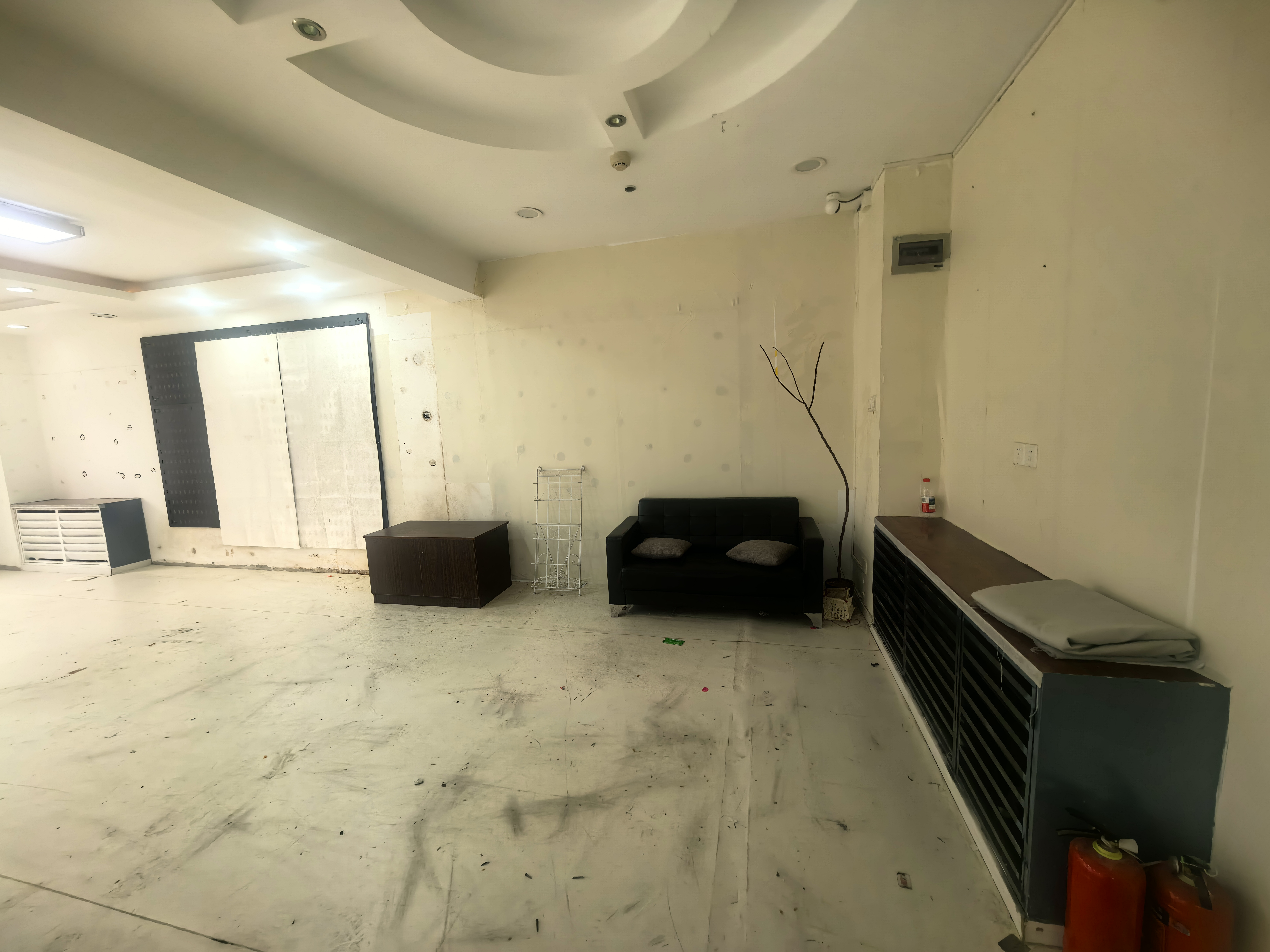 曹杨中联大厦136平米写字楼出租