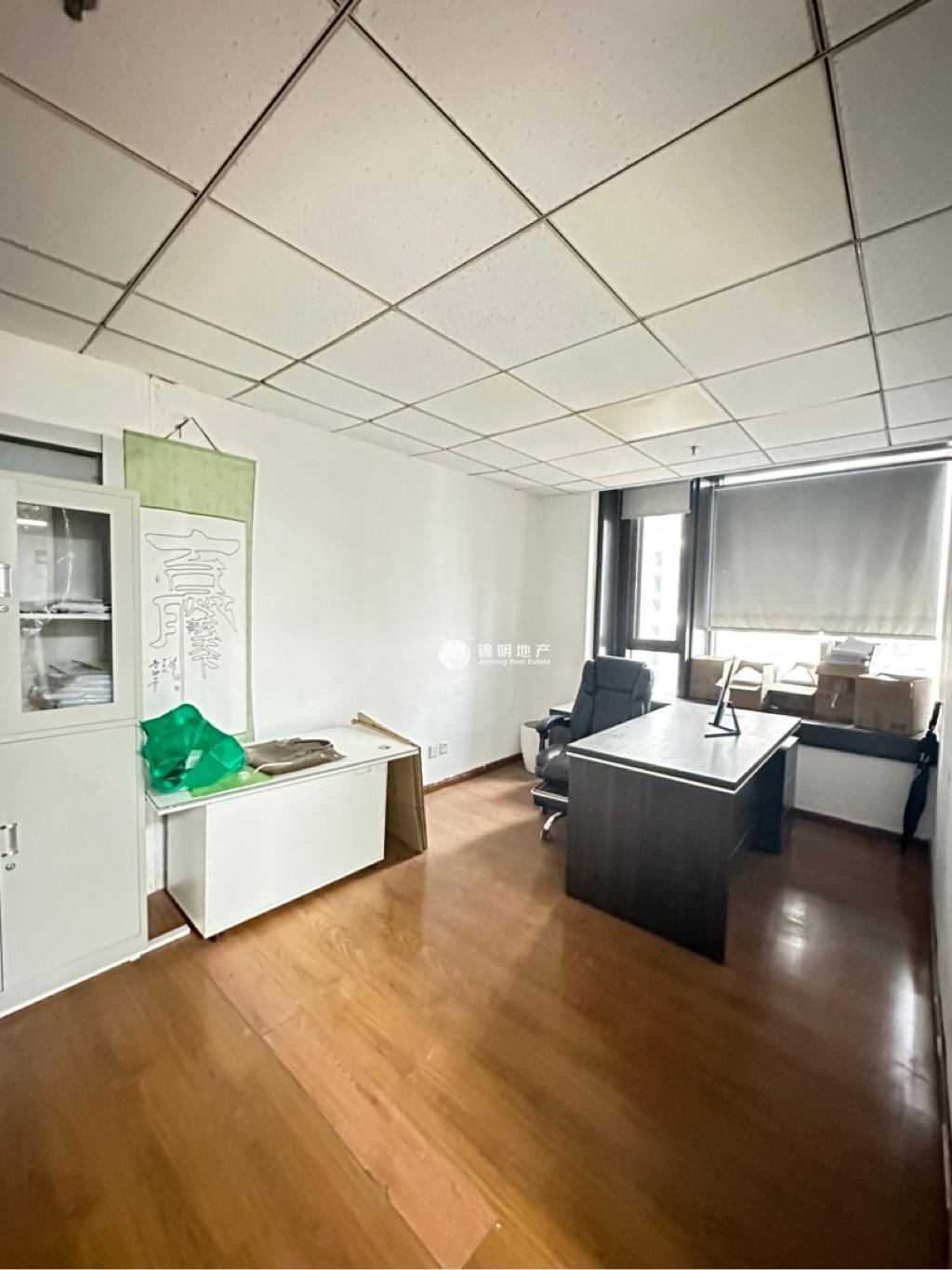 四川北路爱家国际大厦67平米写字楼出租