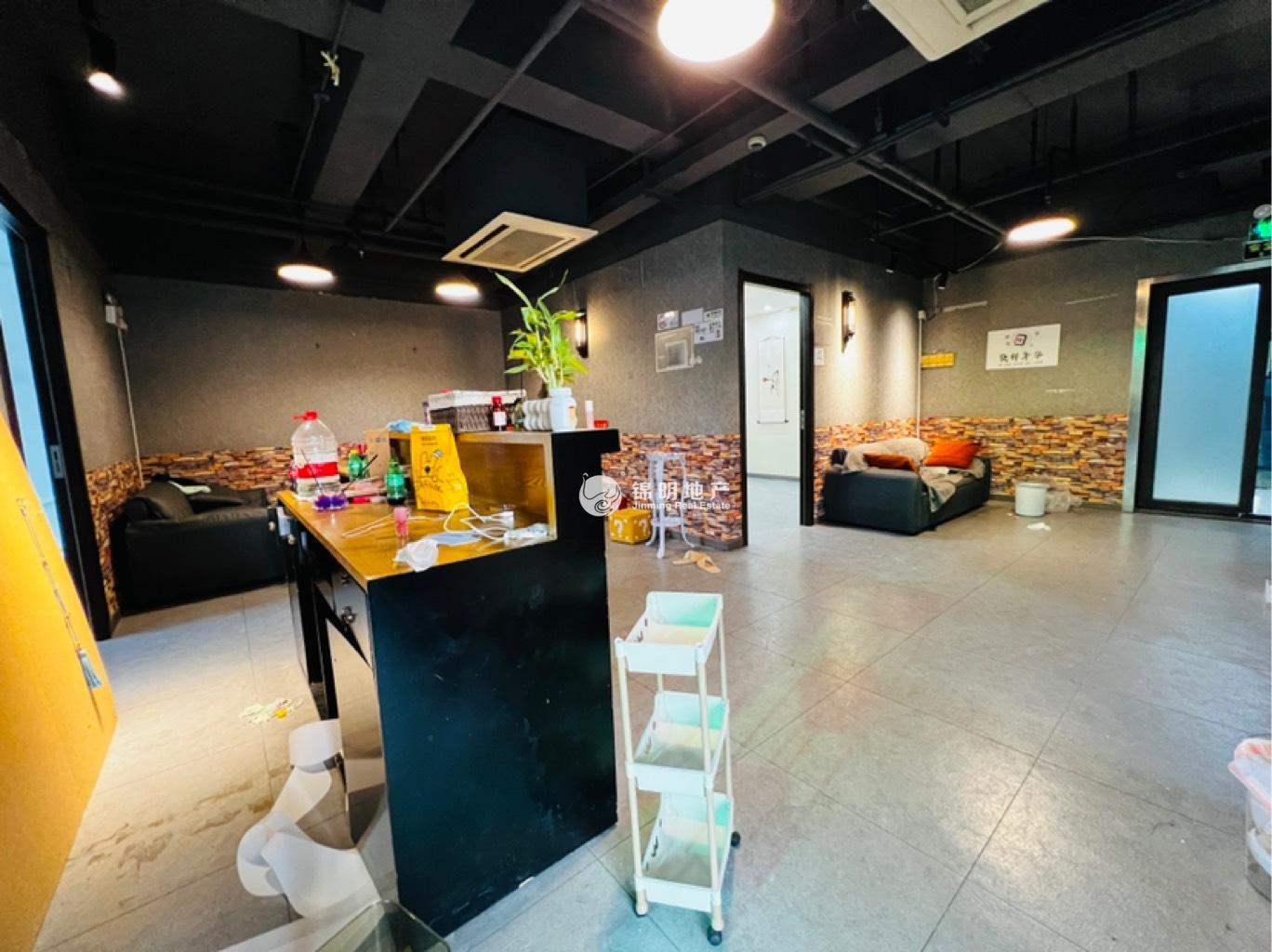 徐家汇之俊大厦180平米写字楼出租