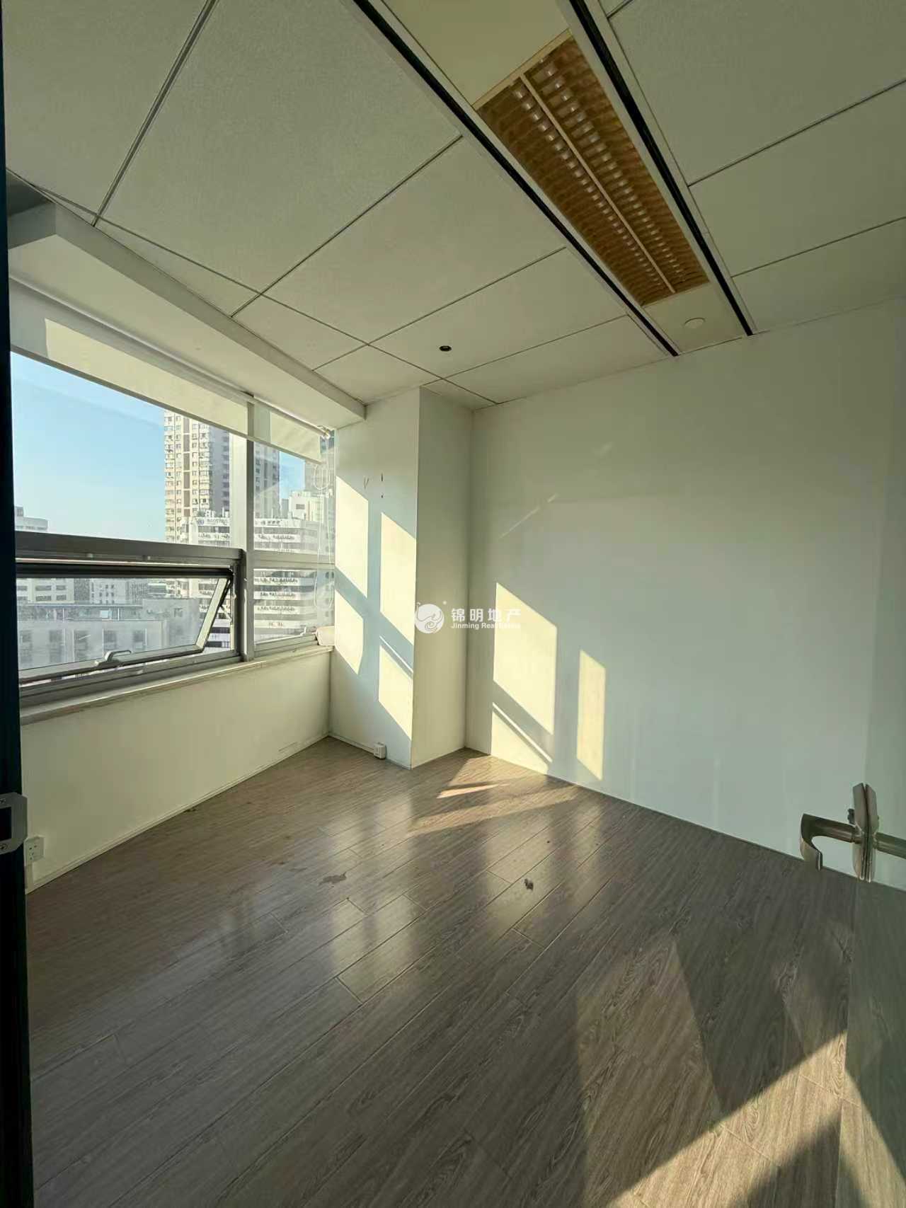 曲阳复城国际89平米写字楼出租