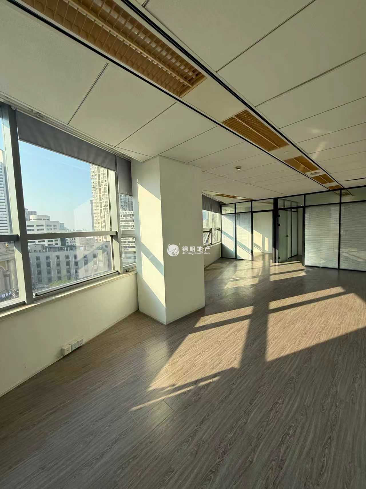 曲阳复城国际89平米写字楼出租