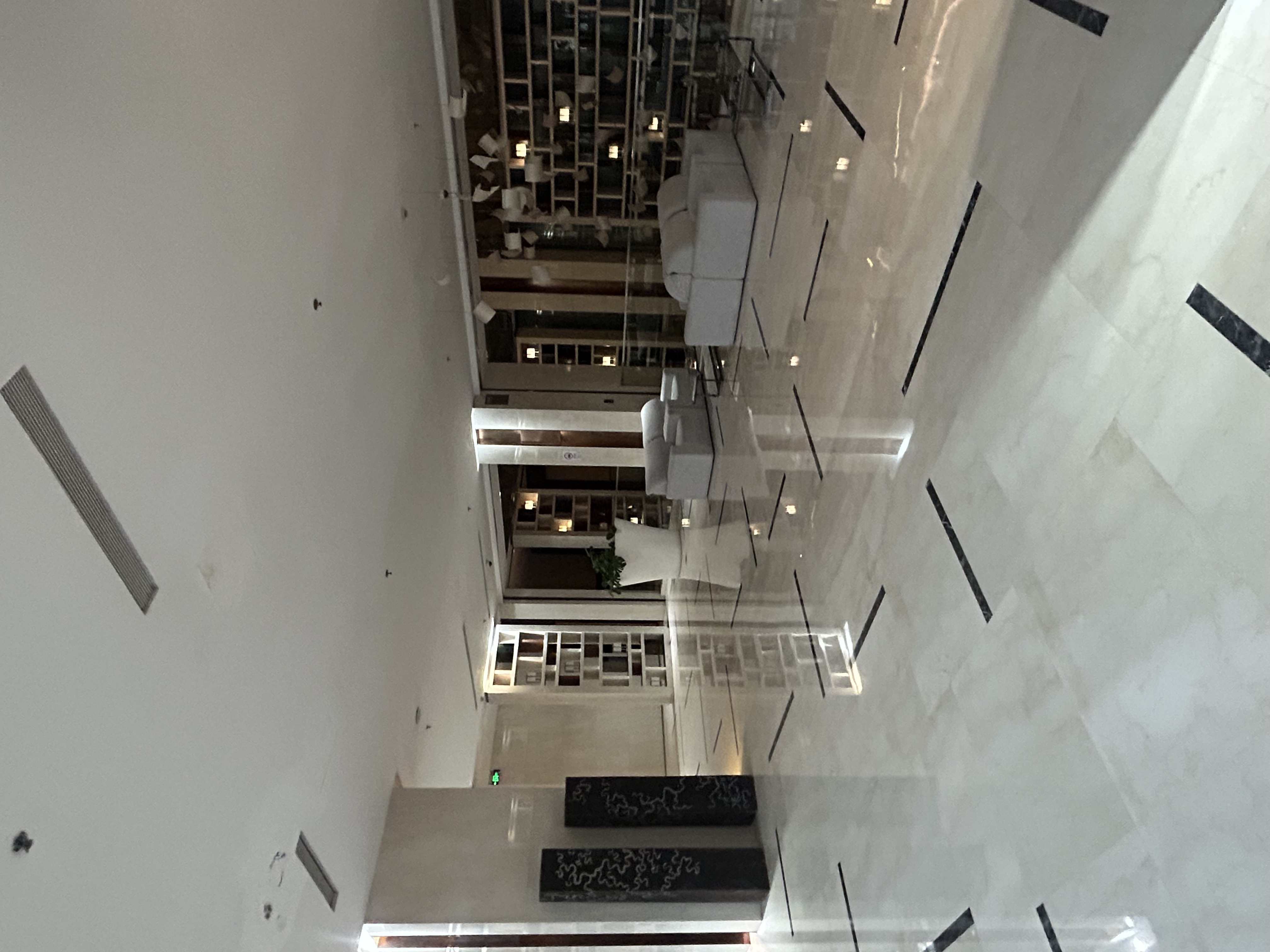 大宁明园森林都市-办公楼888平米写字楼出租