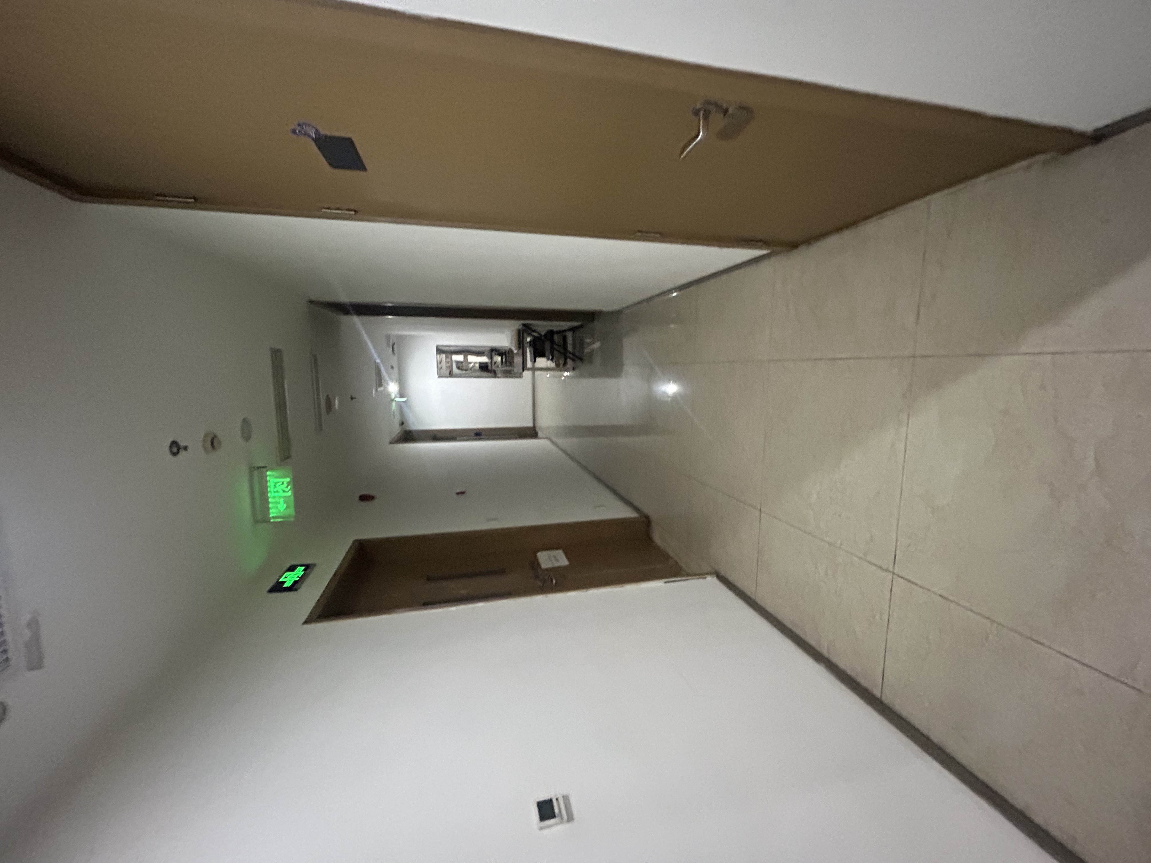 大宁明园森林都市-办公楼888平米写字楼出租