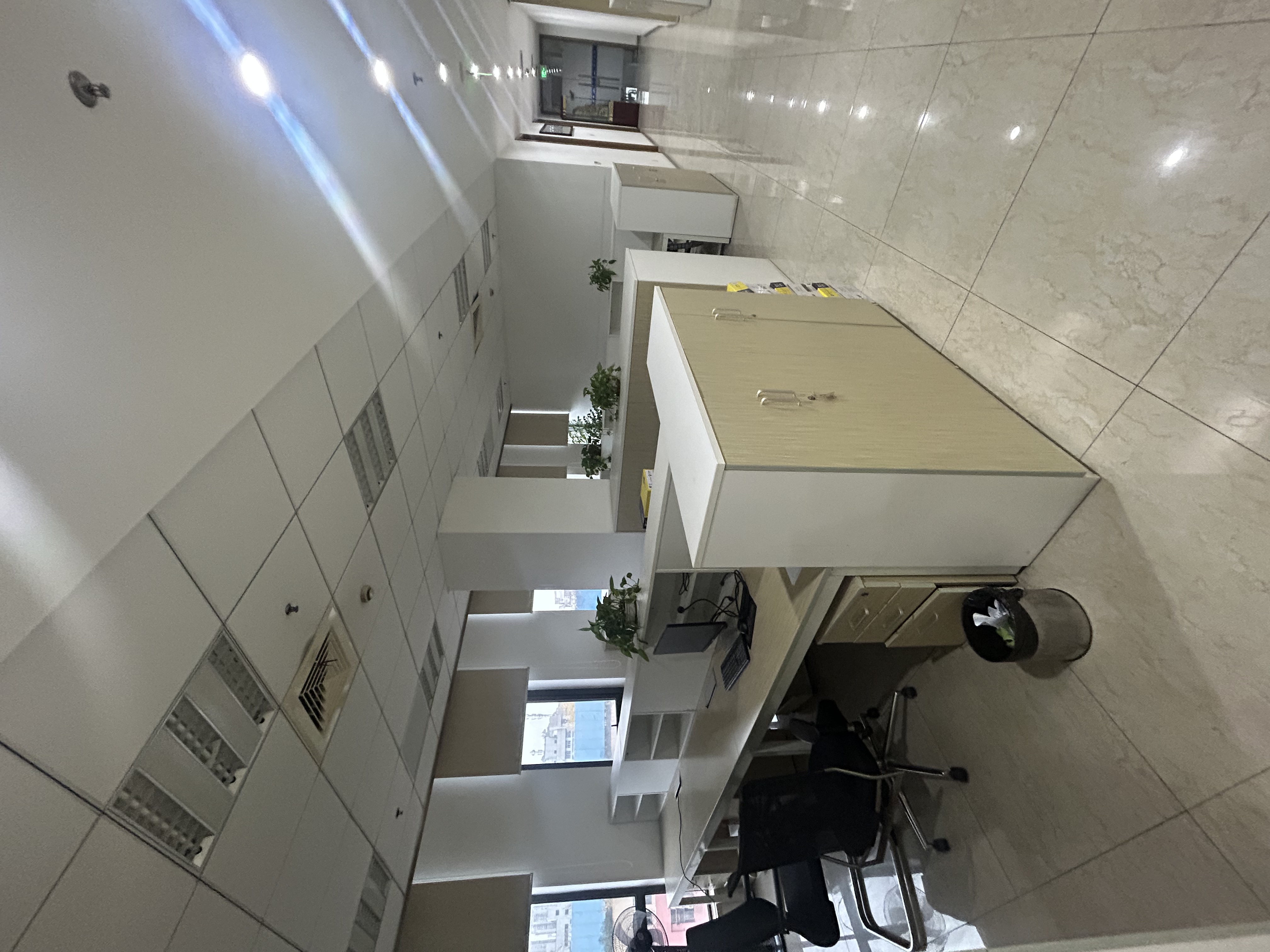 大宁明园森林都市-办公楼888平米写字楼出租