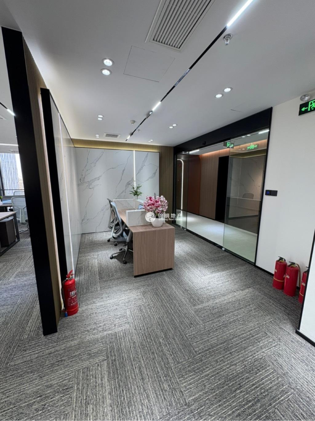 周家嘴路宝地广场405平米写字楼出租