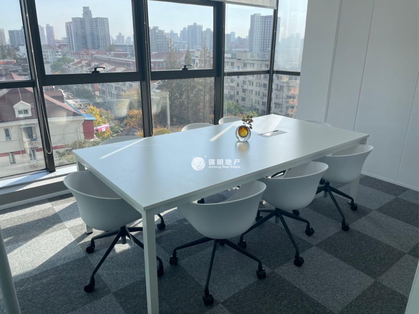 凉城万泰大厦105平米写字楼出租