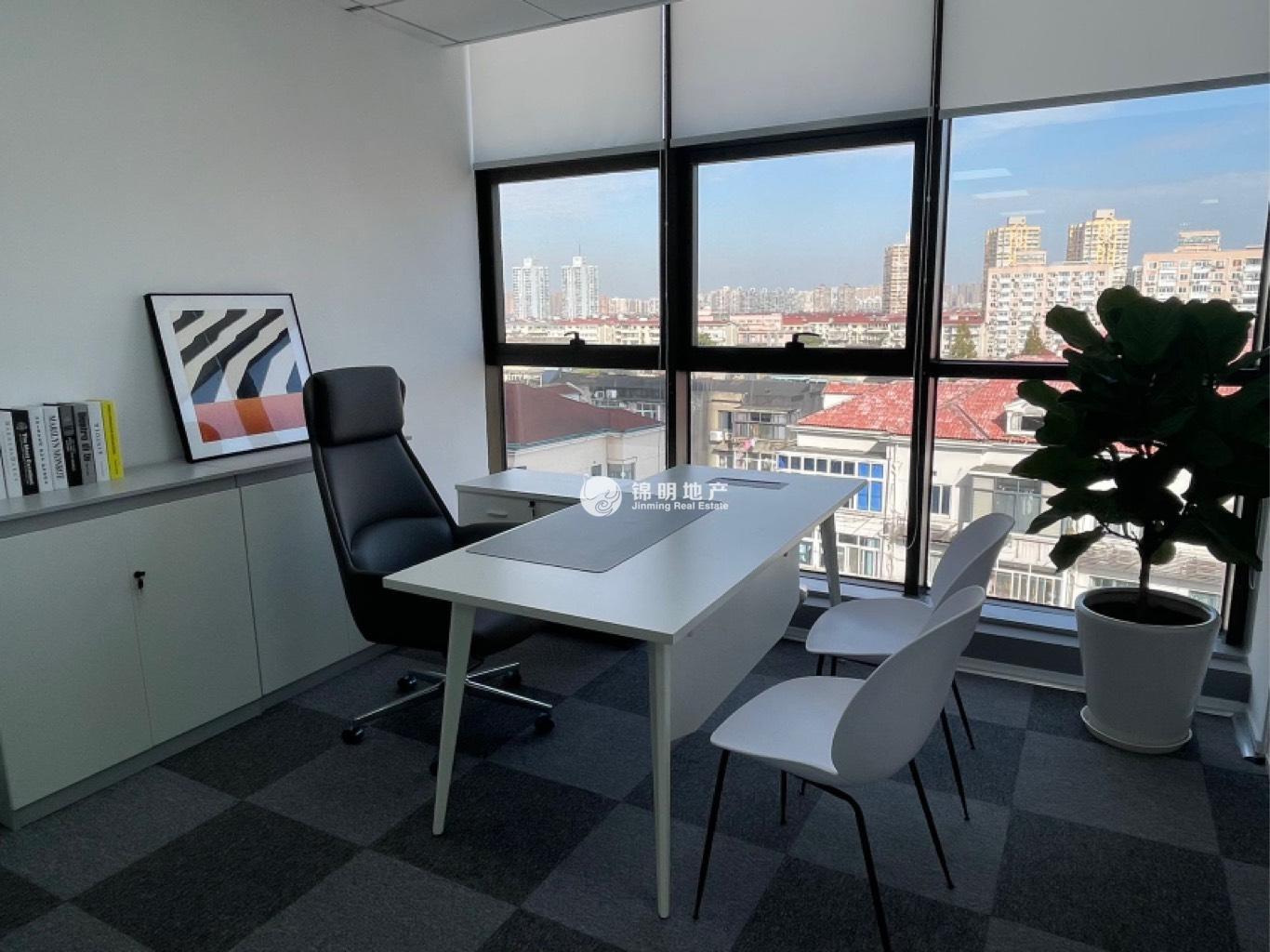 凉城万泰大厦425平米写字楼出租