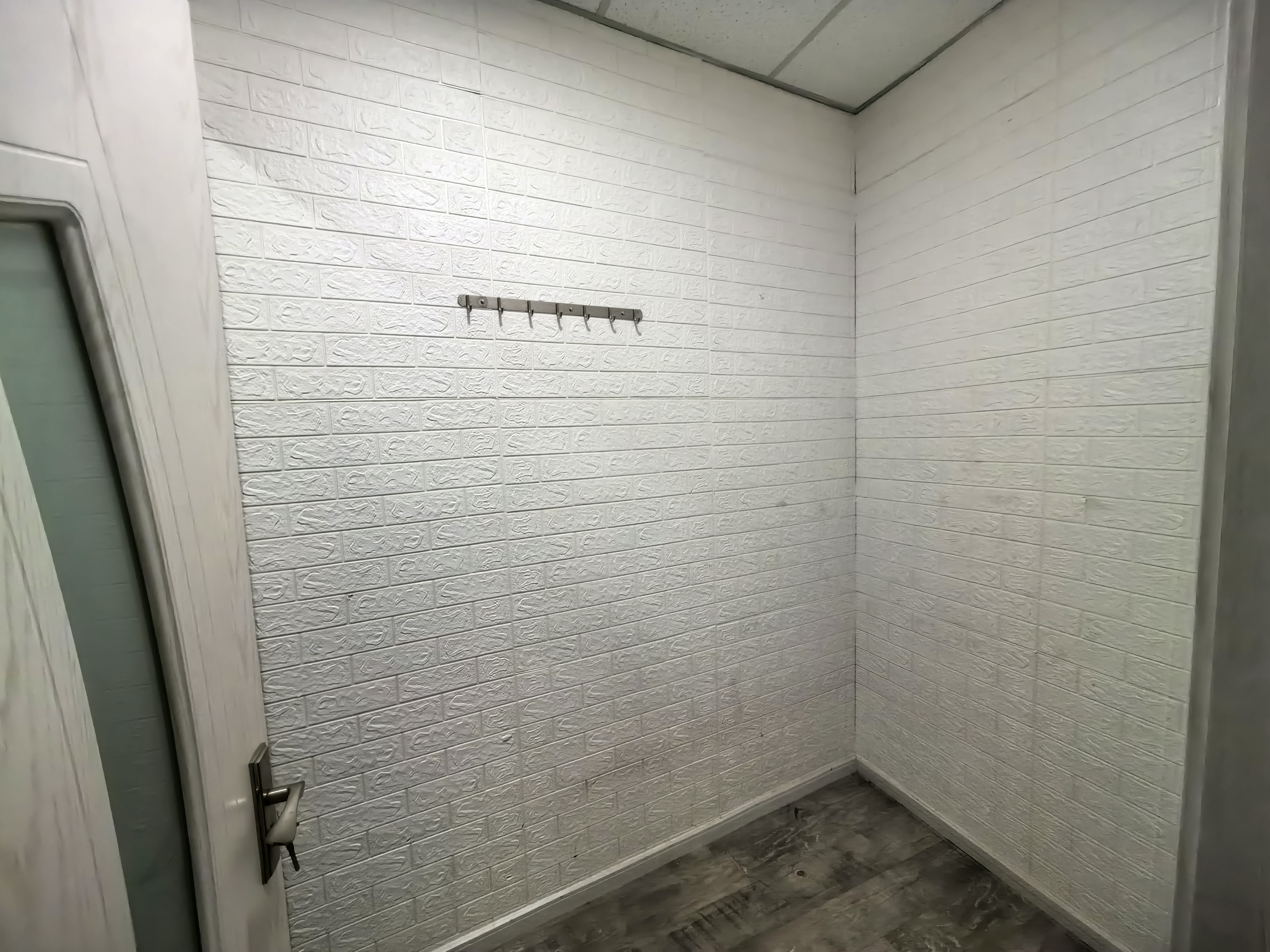 曹杨绿地科创大厦273平米写字楼出租