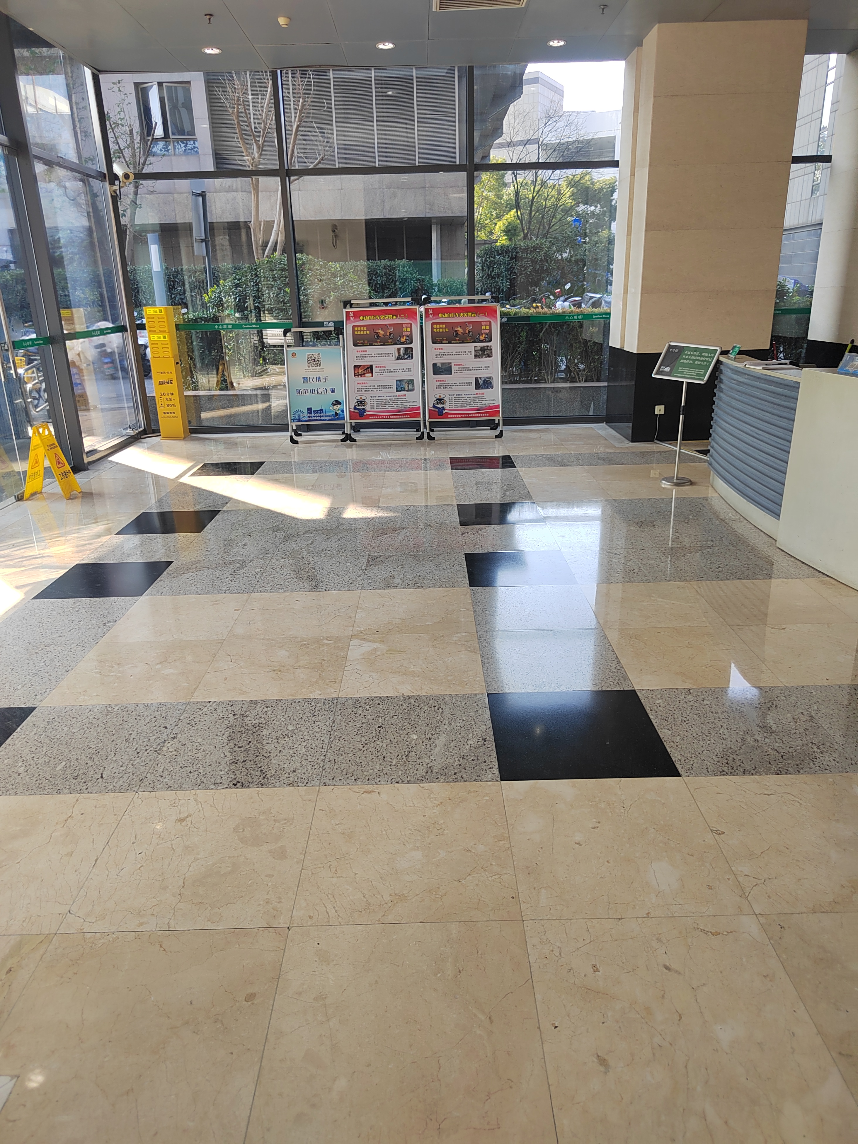 古美莲花国际广场135平米写字楼出租