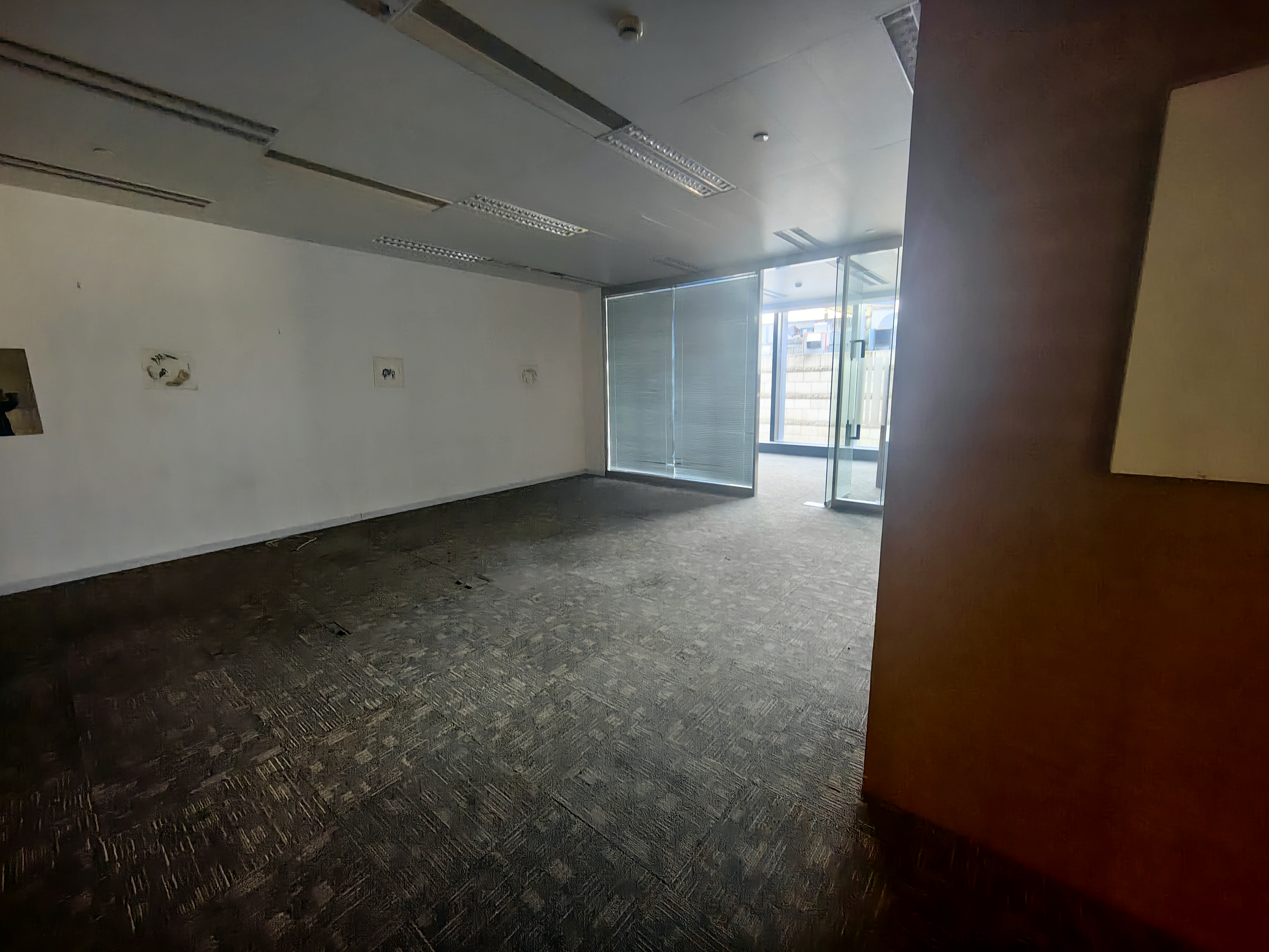 龙华上海绿地中心一期138平米写字楼出租