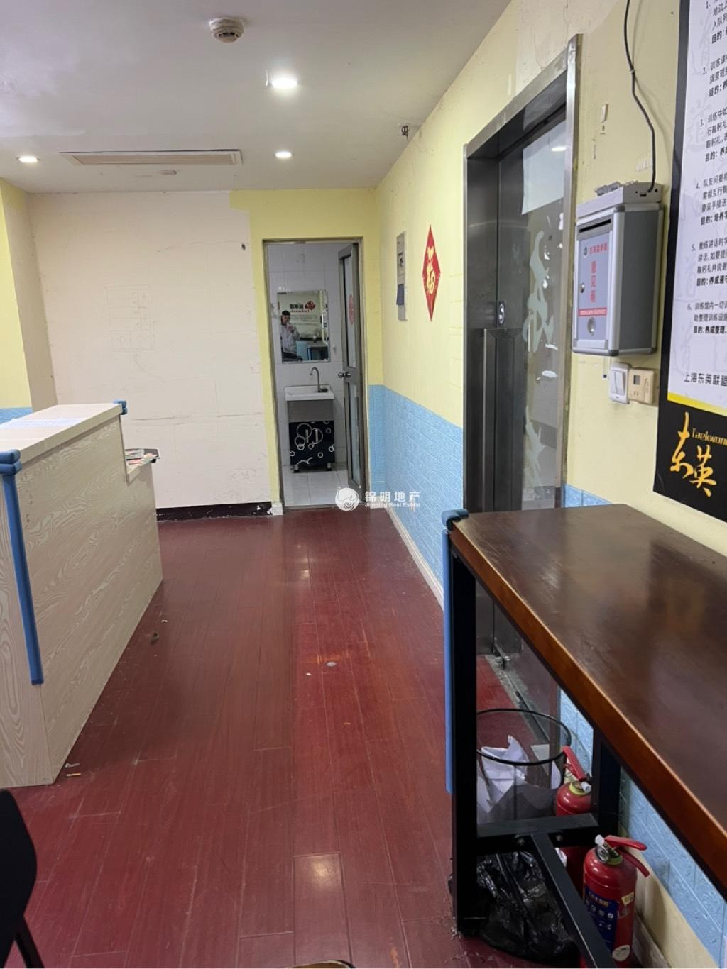 中山公园凯阳大厦133平米写字楼出租