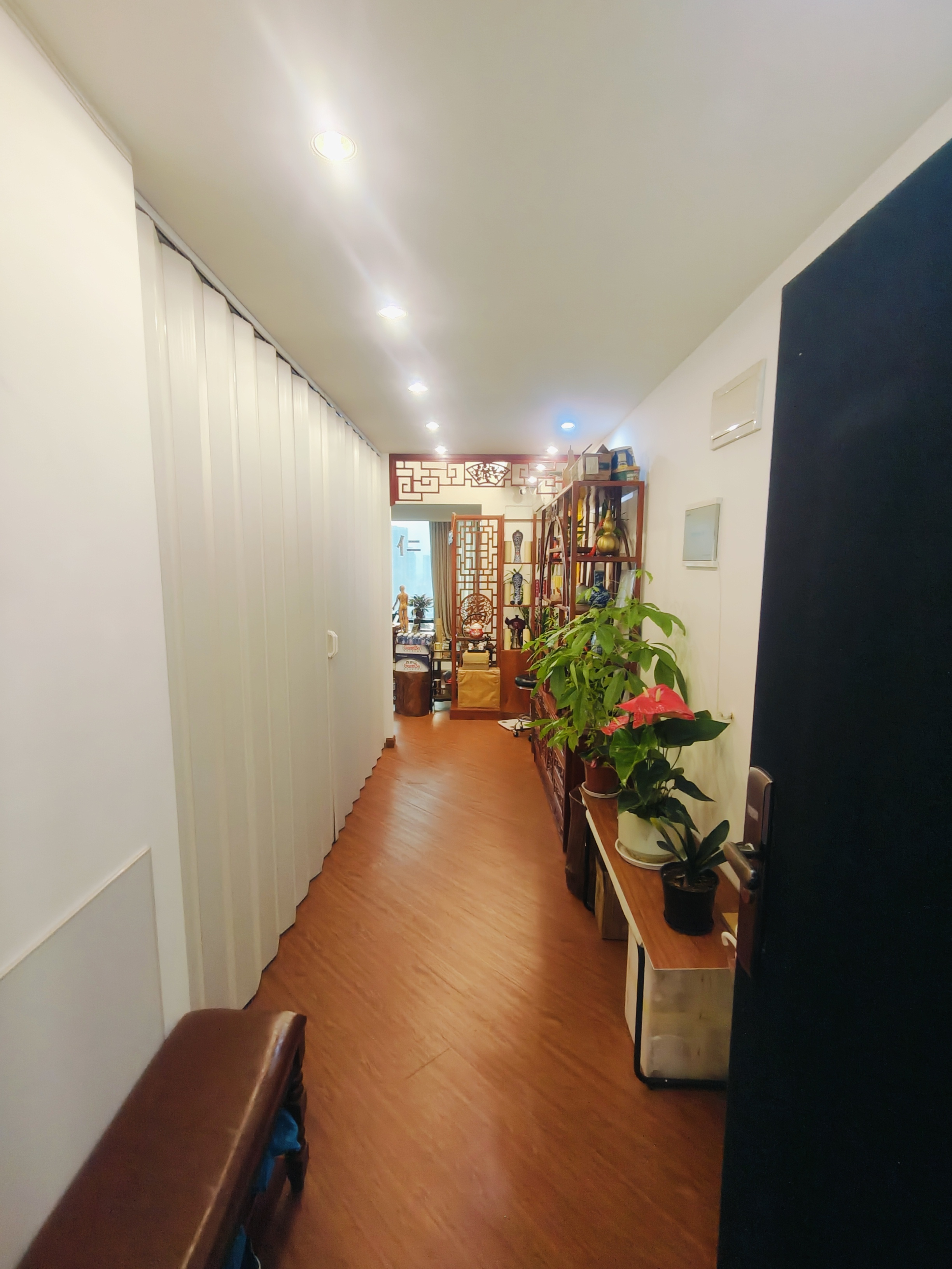 静安寺世纪时空大厦67平米写字楼出租