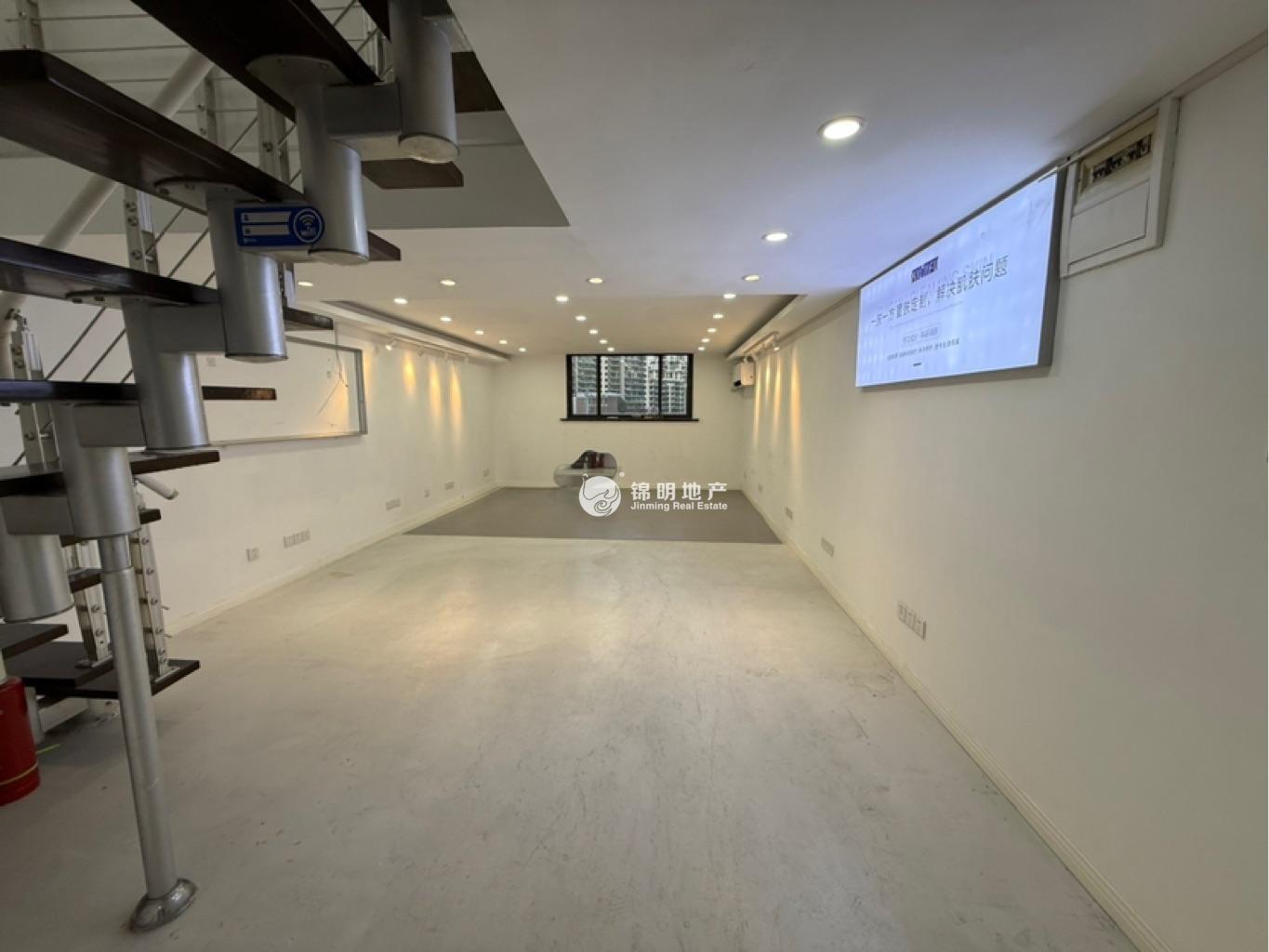 长寿路圣天地商务楼72平米写字楼出租