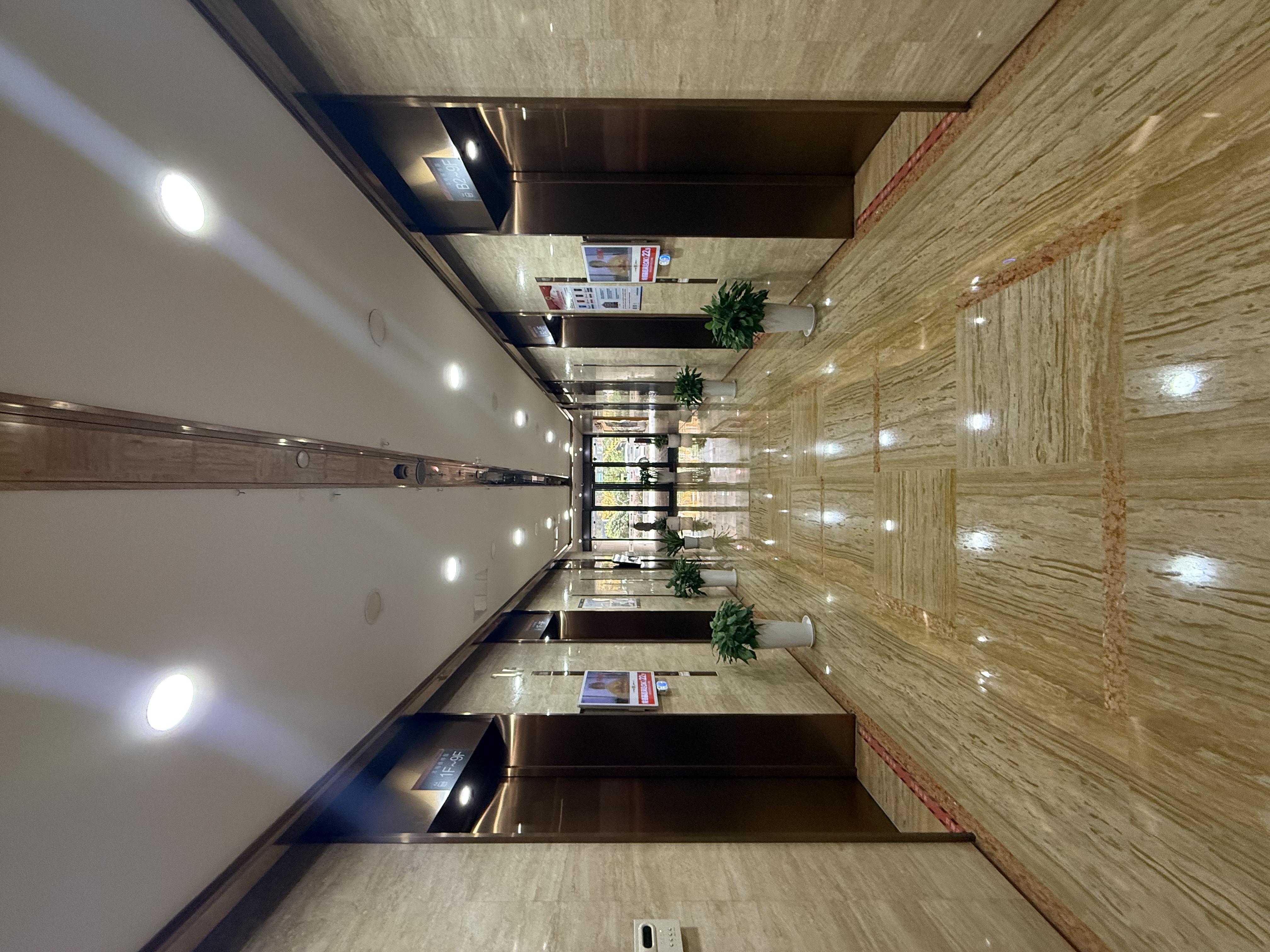 新江湾城绿地双创中心192平米写字楼出租