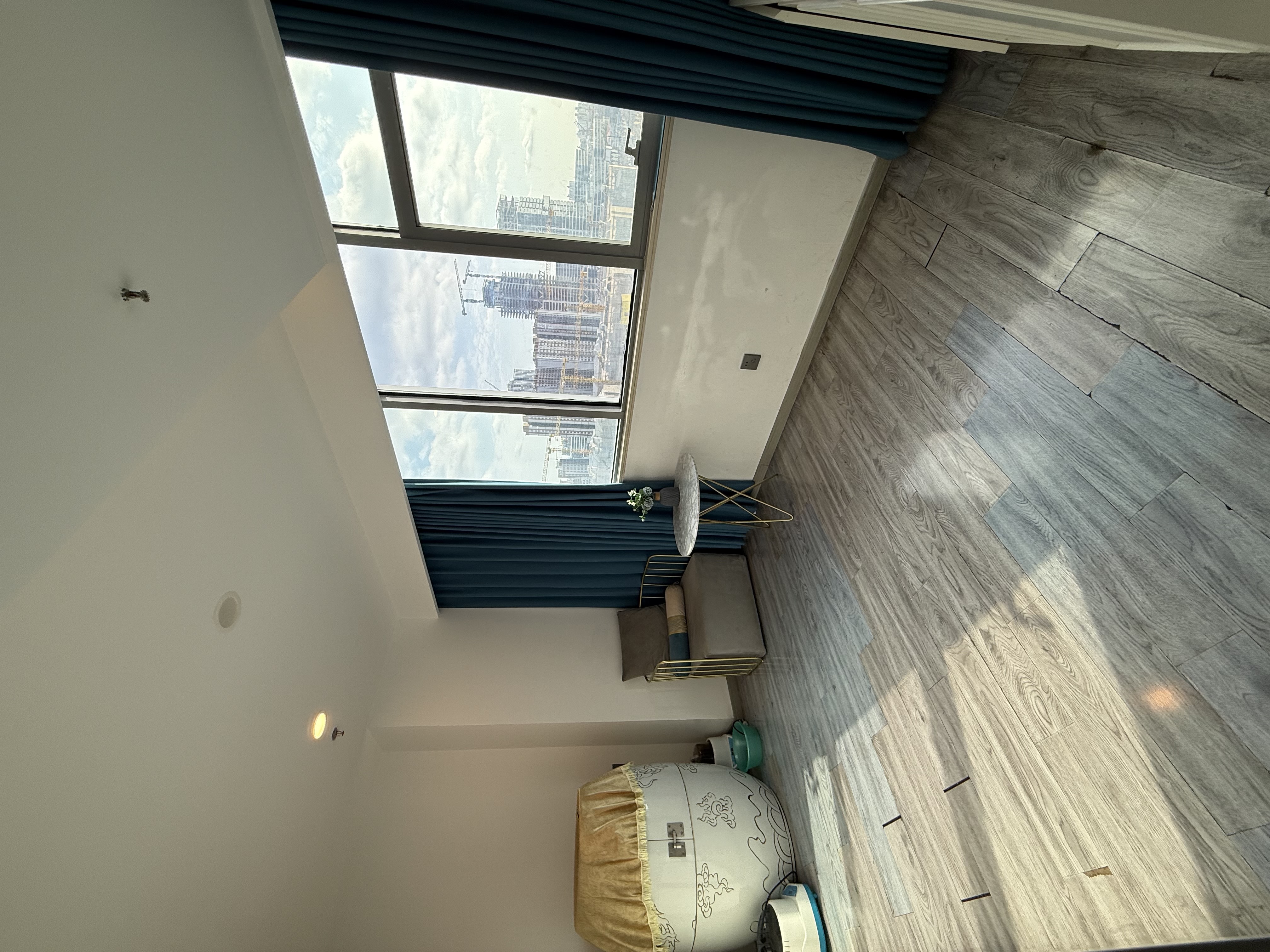 东外滩郡江国际65平米写字楼出租