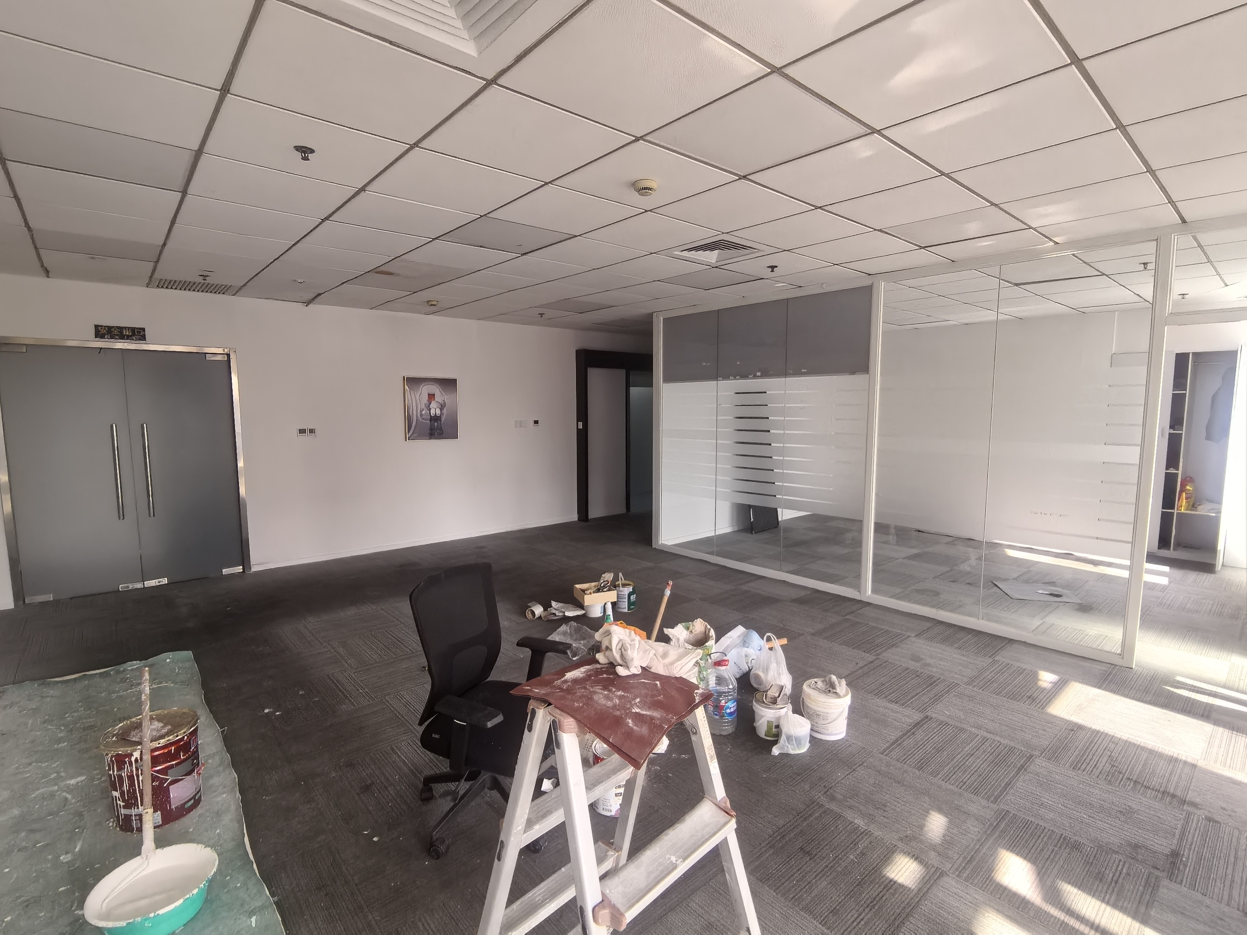 陆家嘴生命人寿大厦130平米写字楼出租