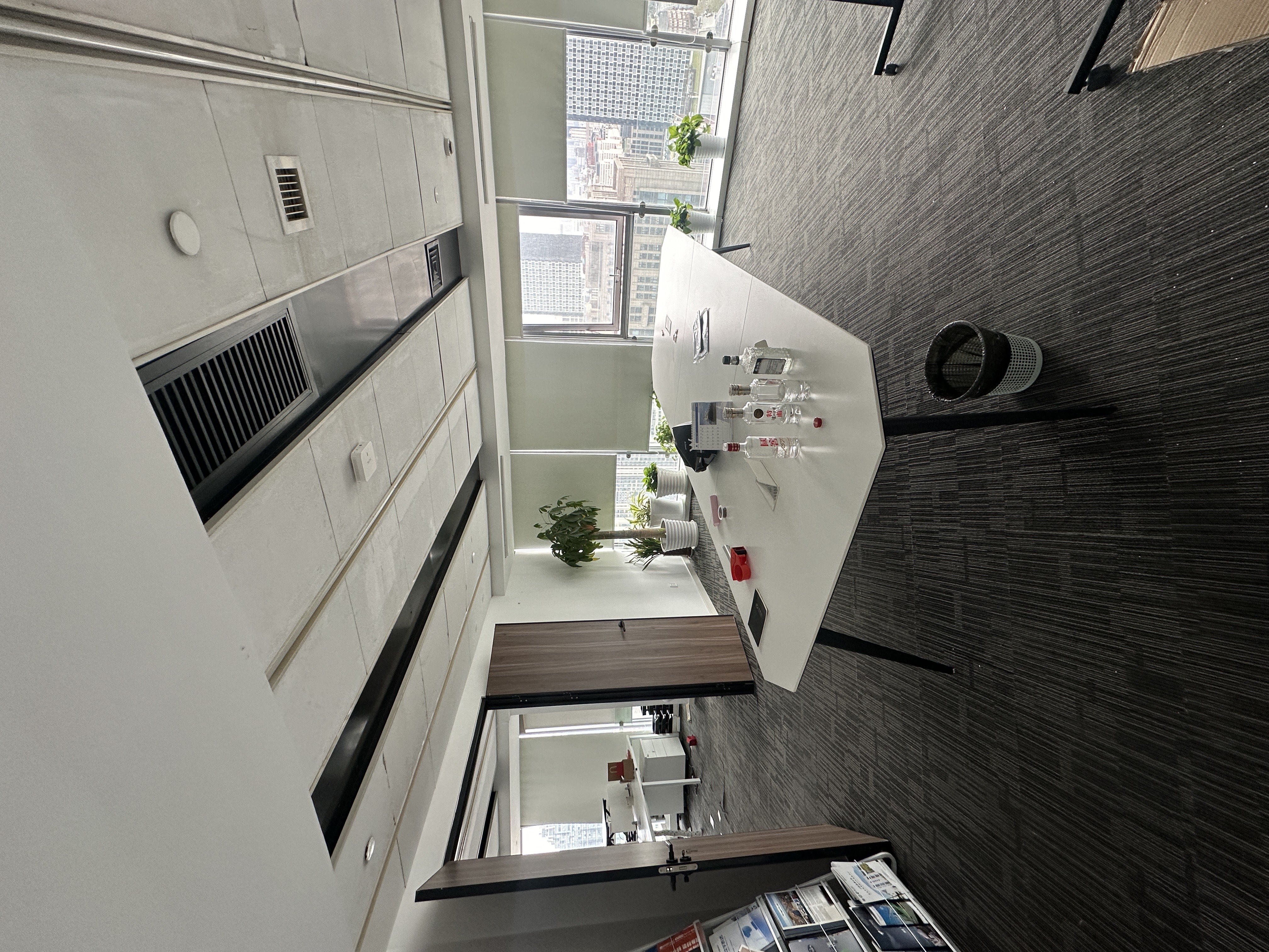 四川北路海泰国际大厦240平米写字楼出租