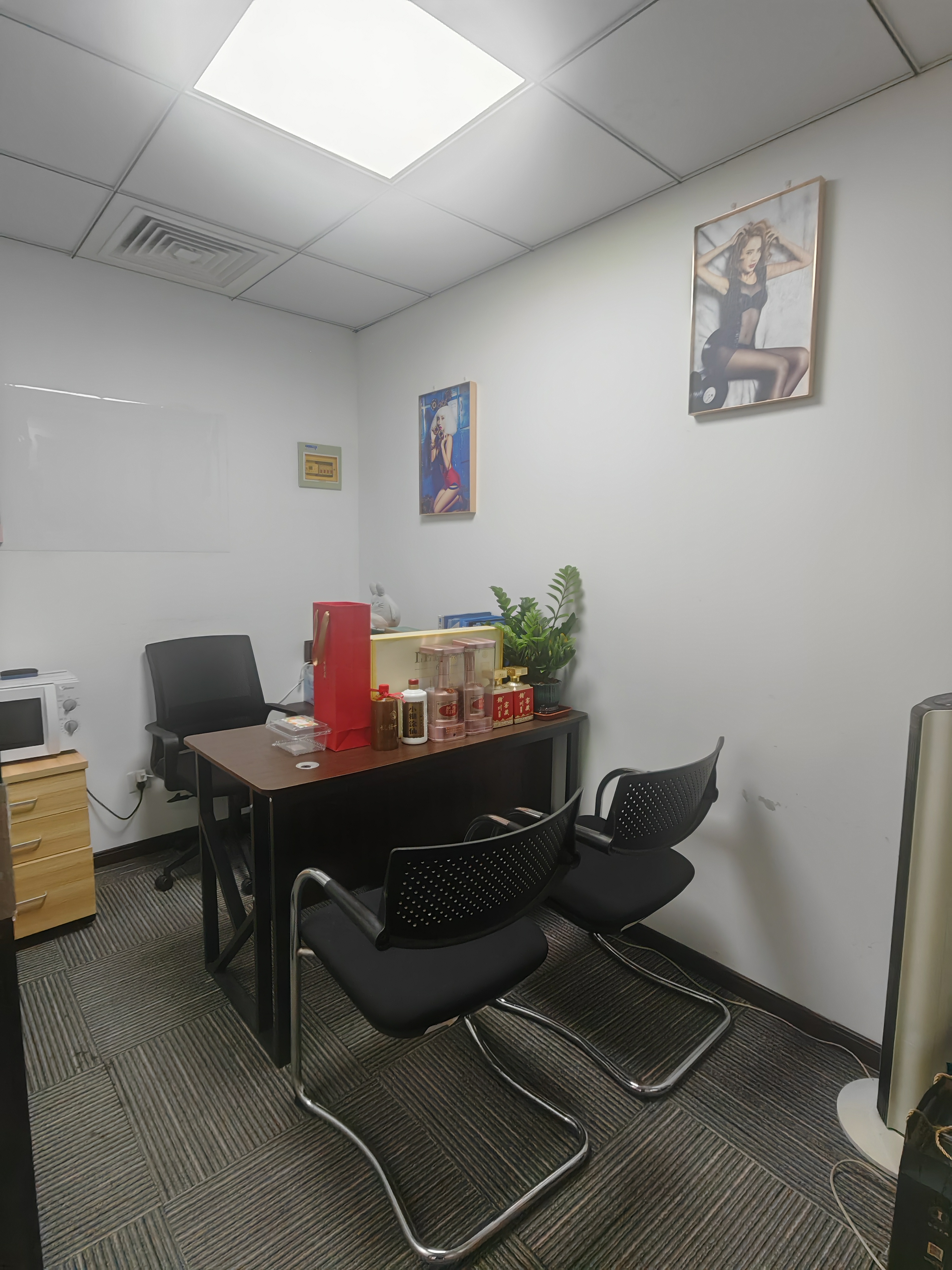 徐家汇建汇大厦82平米写字楼出租