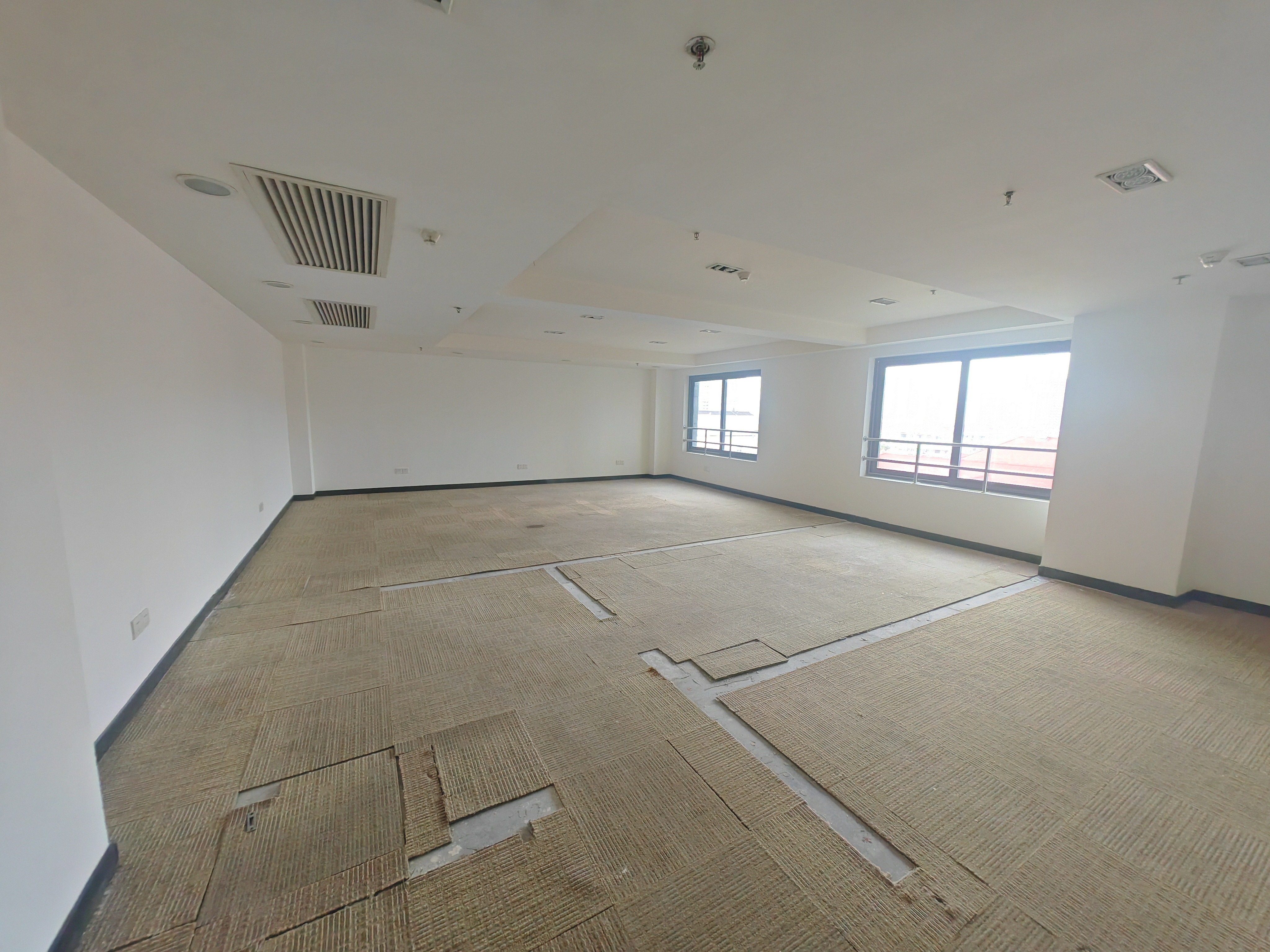 中山公园舜元企业发展大厦92平米写字楼出租