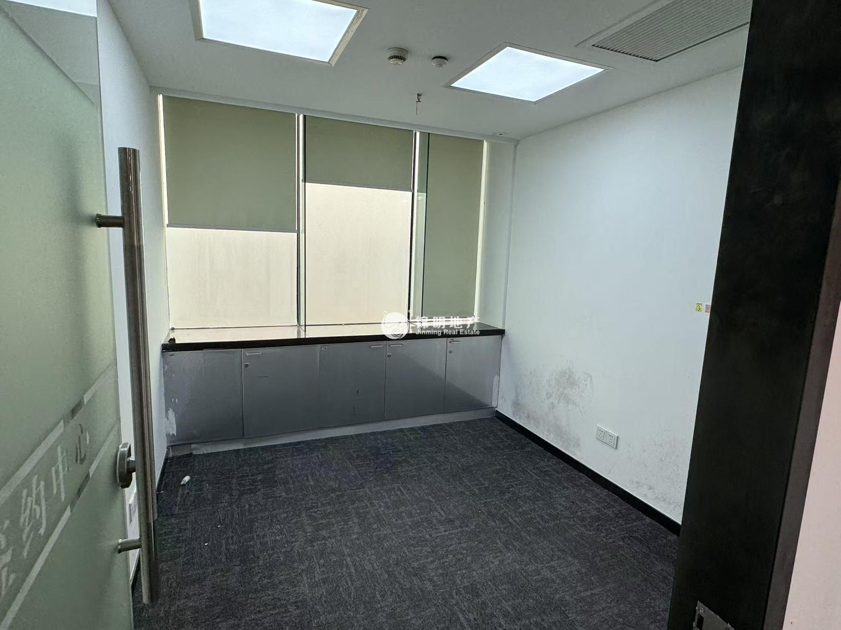 徐家汇飞雕国际大厦232平米写字楼出租