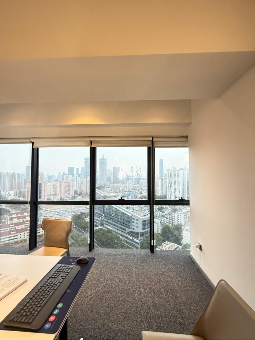 周家嘴路海上海311平米写字楼出租