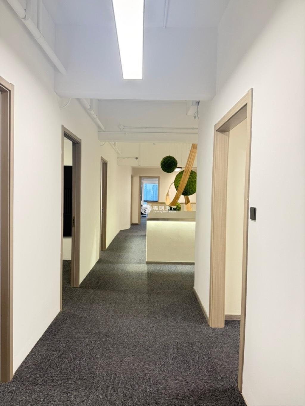 周家嘴路海上海311平米写字楼出租