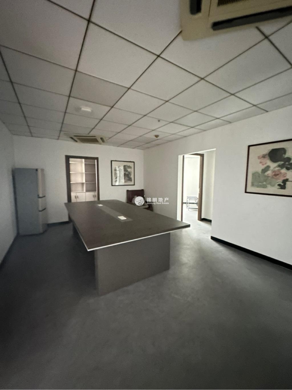 鞍山远洋广场213平米写字楼出租