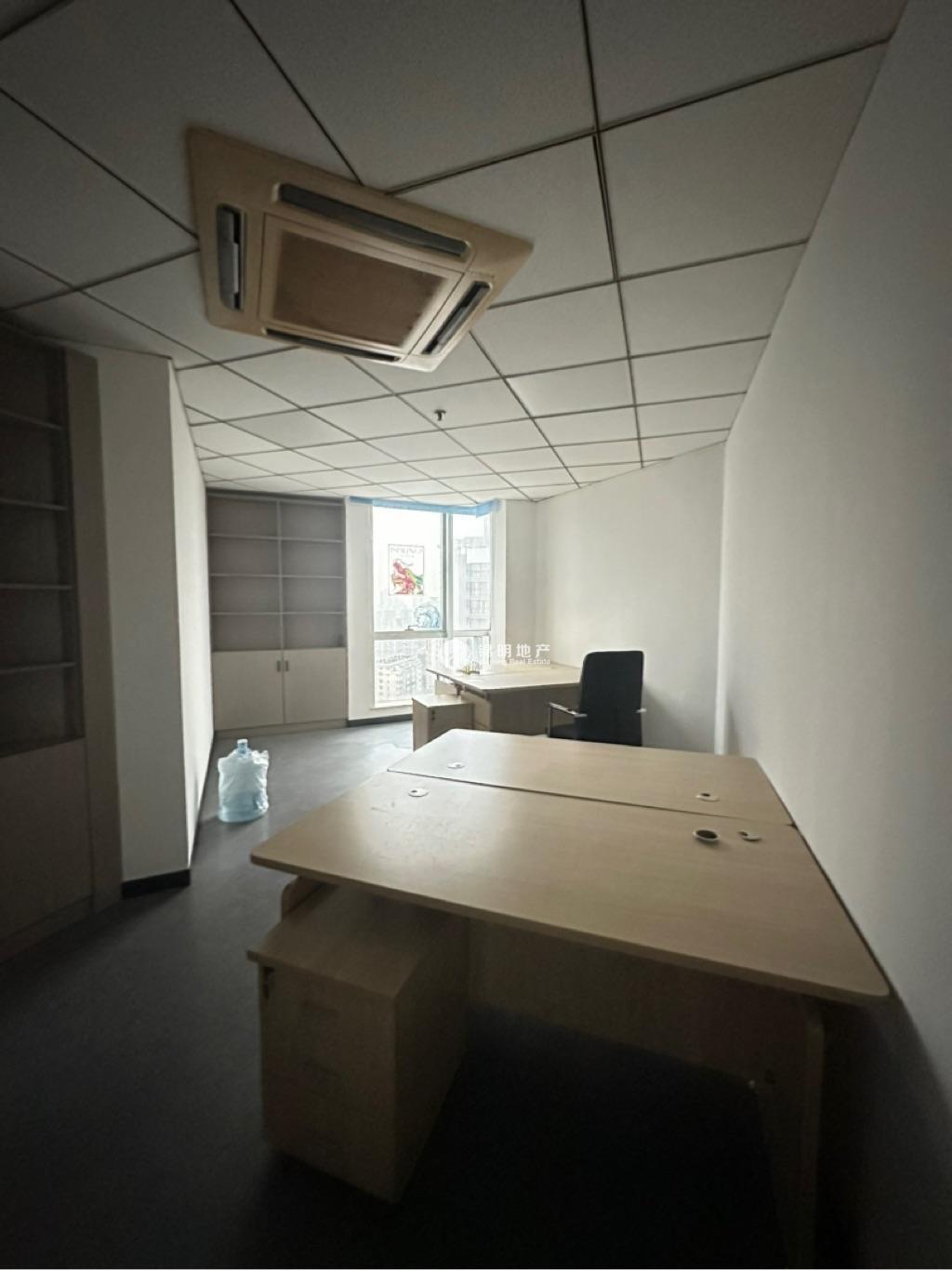 鞍山远洋广场213平米写字楼出租