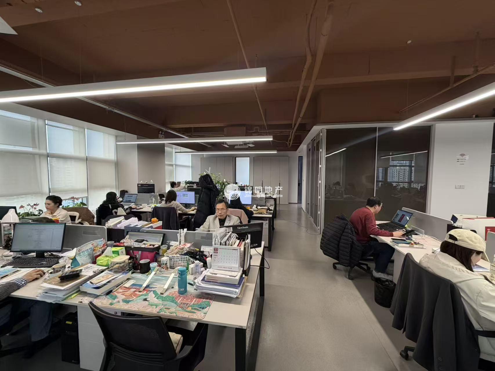 万体馆汇鑫国际大厦370平米写字楼出租