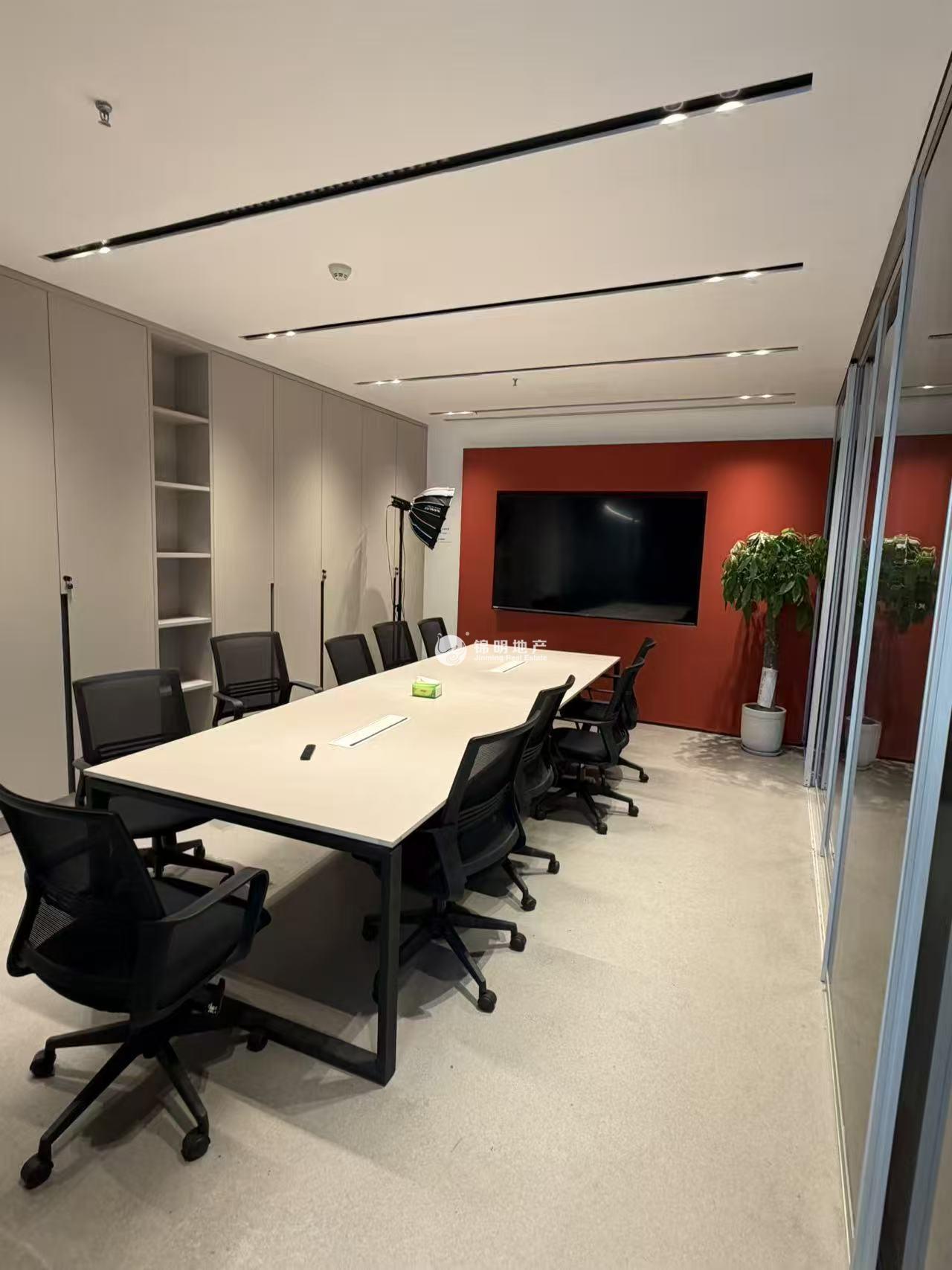 万体馆汇鑫国际大厦370平米写字楼出租