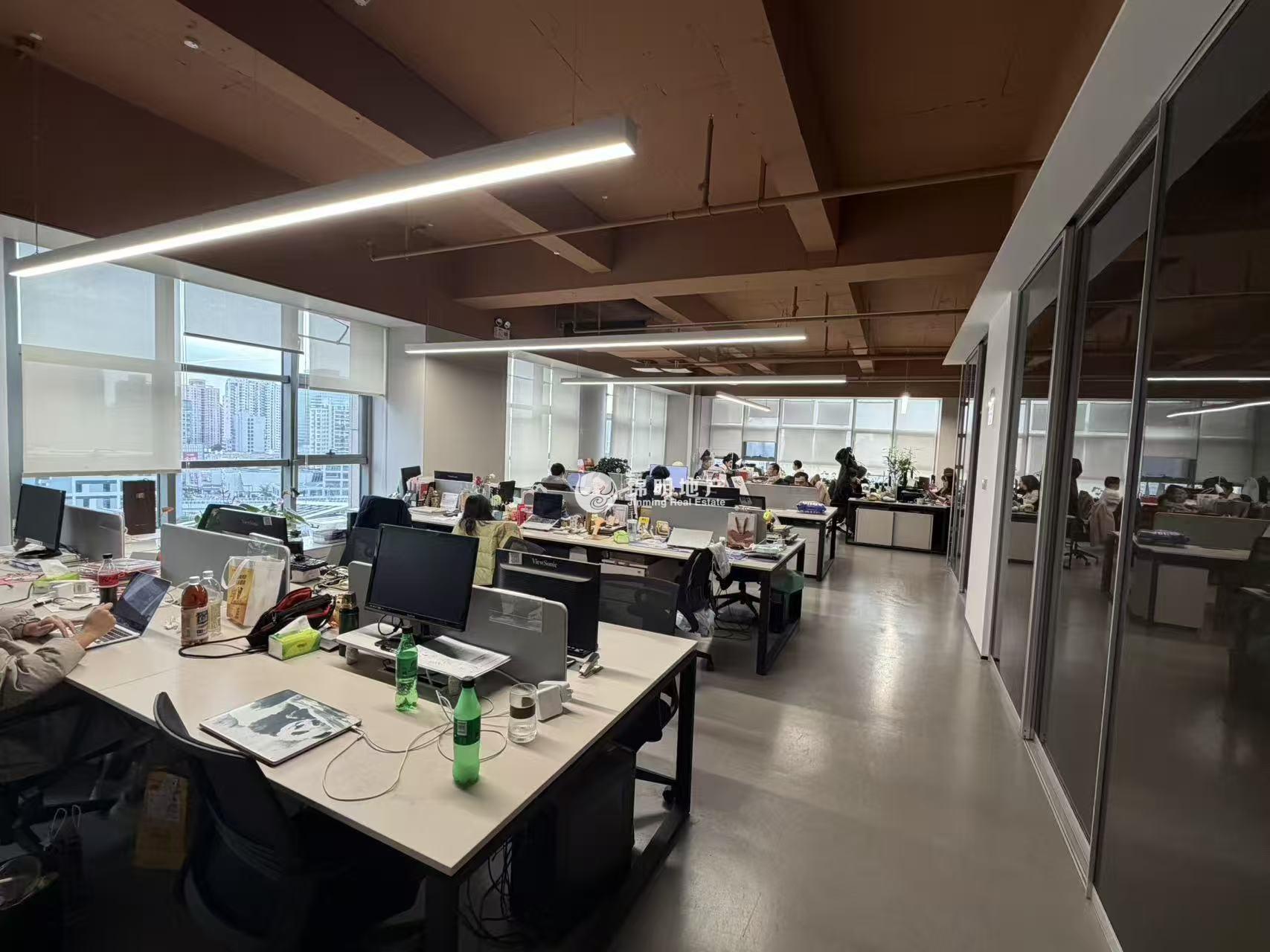 万体馆汇鑫国际大厦370平米写字楼出租