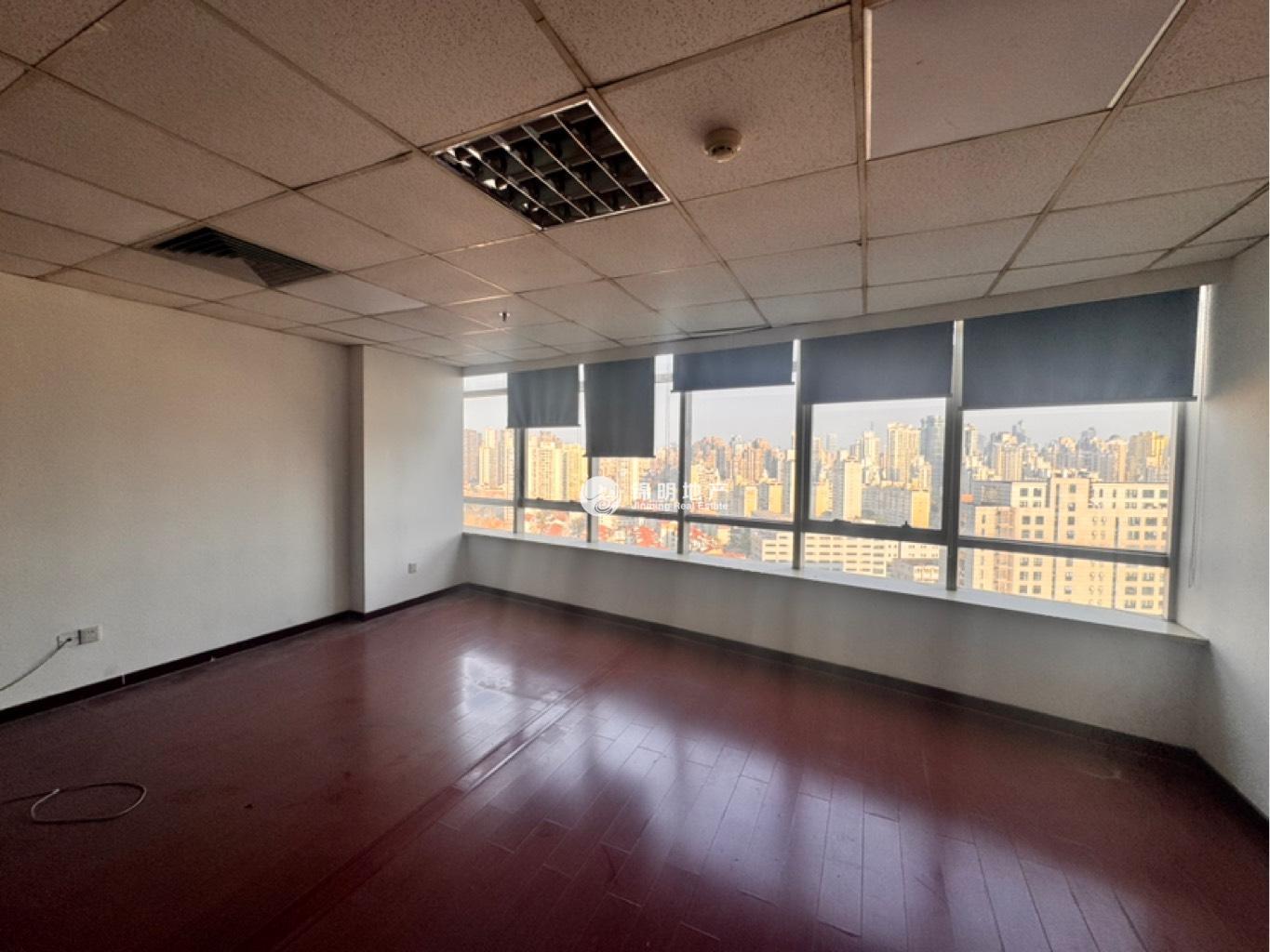 曹杨绿地科创大厦89平米写字楼出租