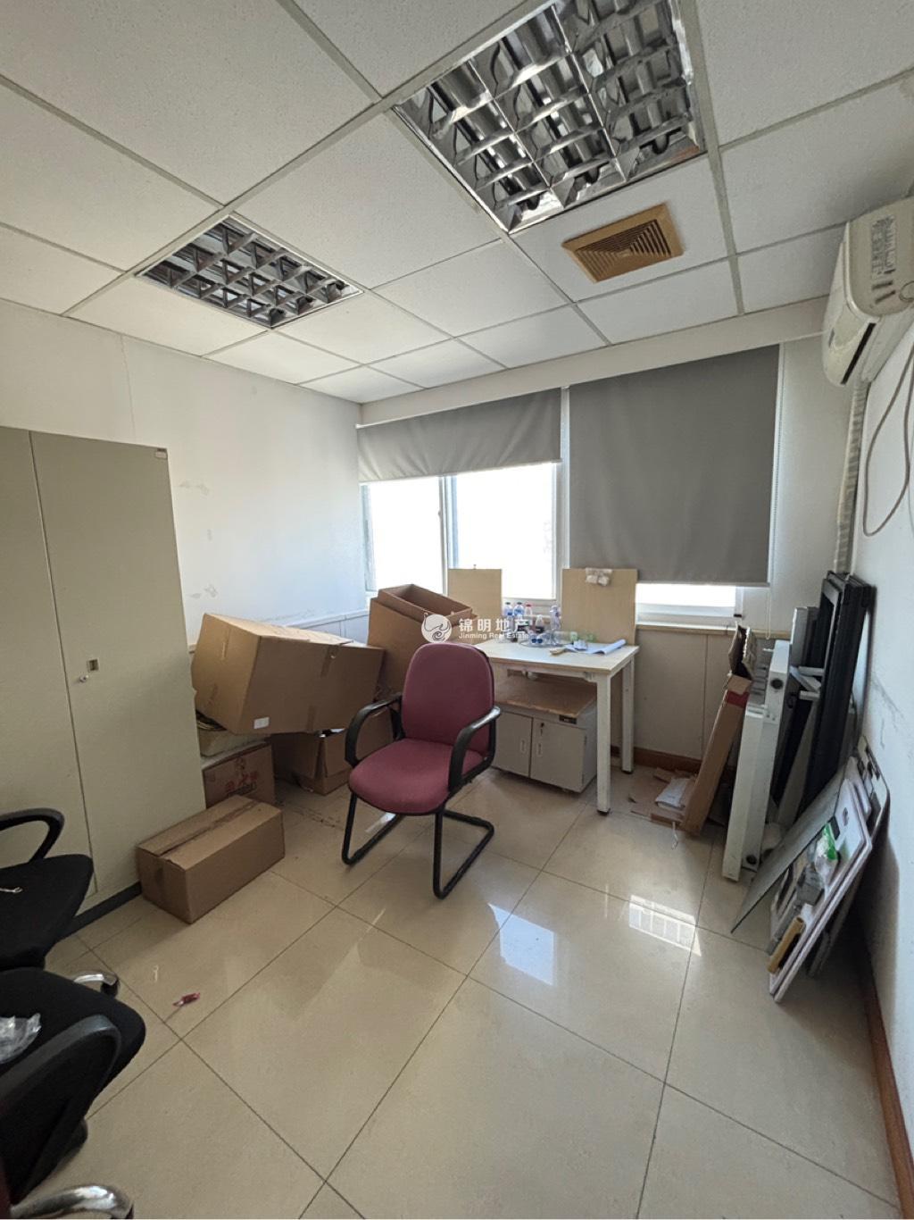 中山公园银统大厦810平米写字楼出租