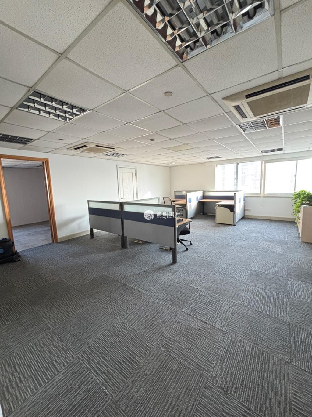中山公园银统大厦810平米写字楼出租