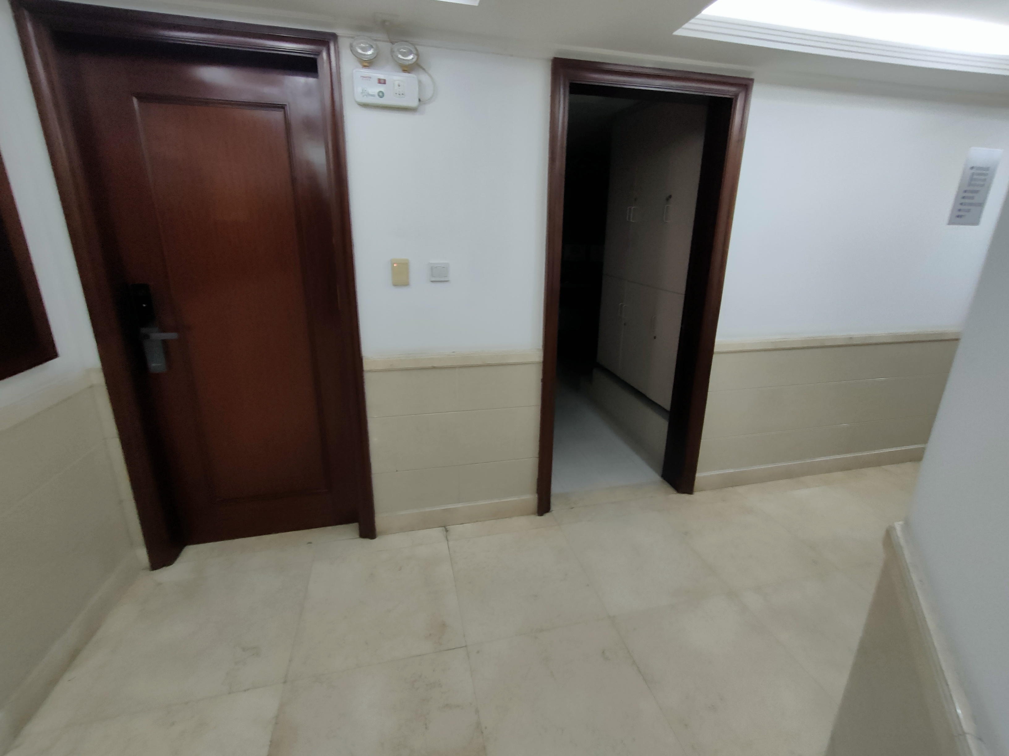 中山公园银统大厦205平米写字楼出租