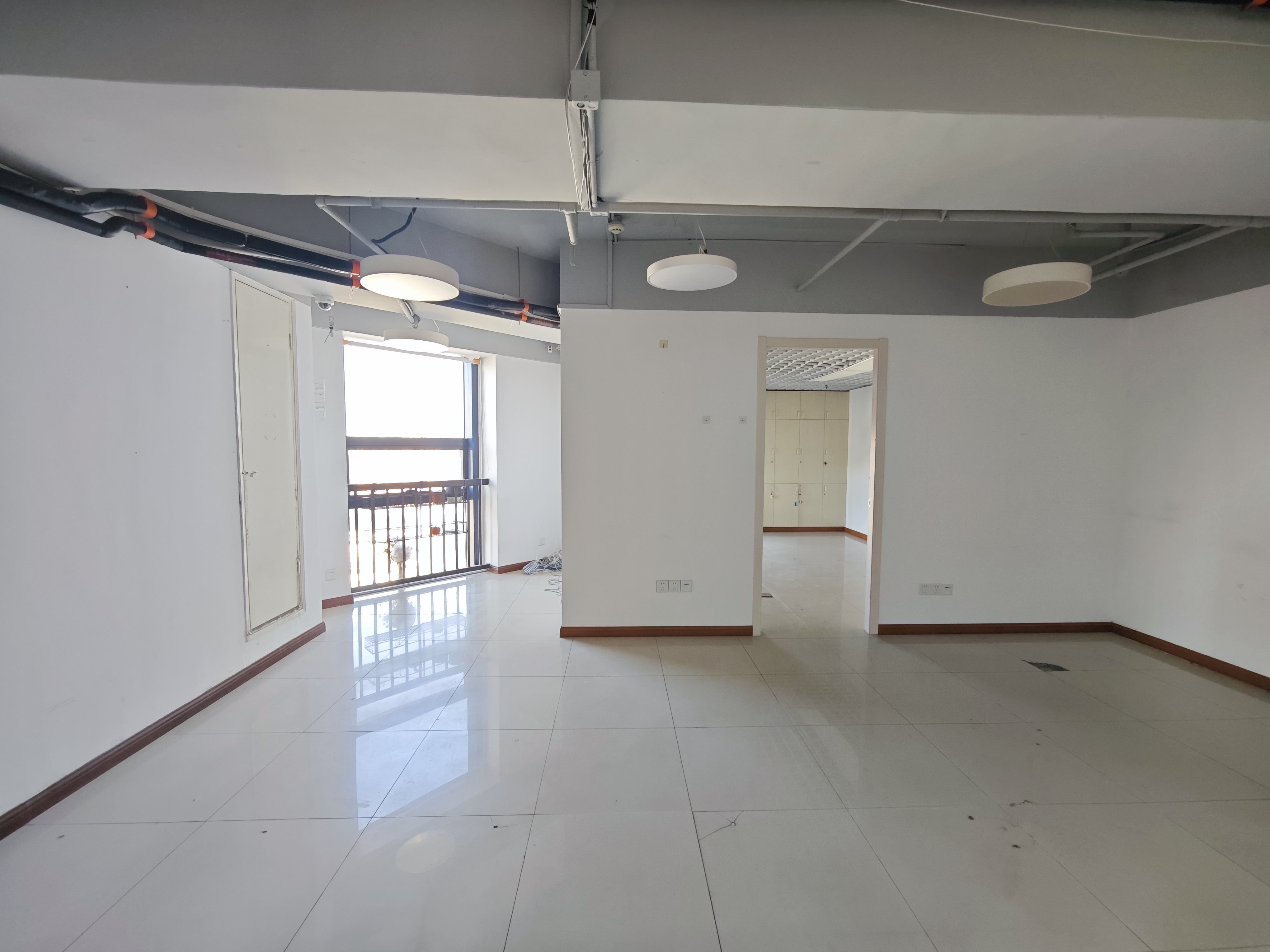 长寿路沙田大厦150平米写字楼出租