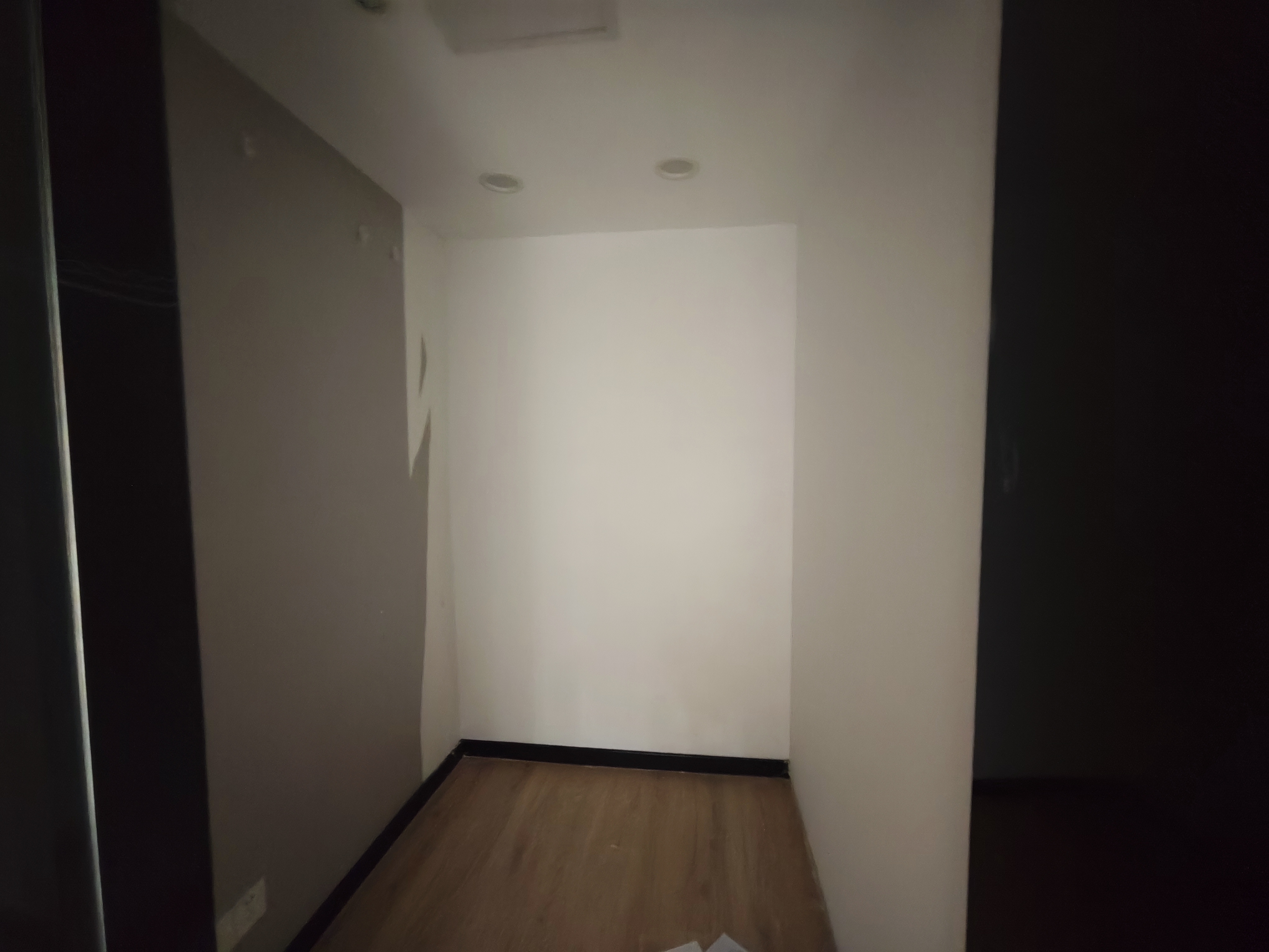 长寿路沙田大厦150平米写字楼出租