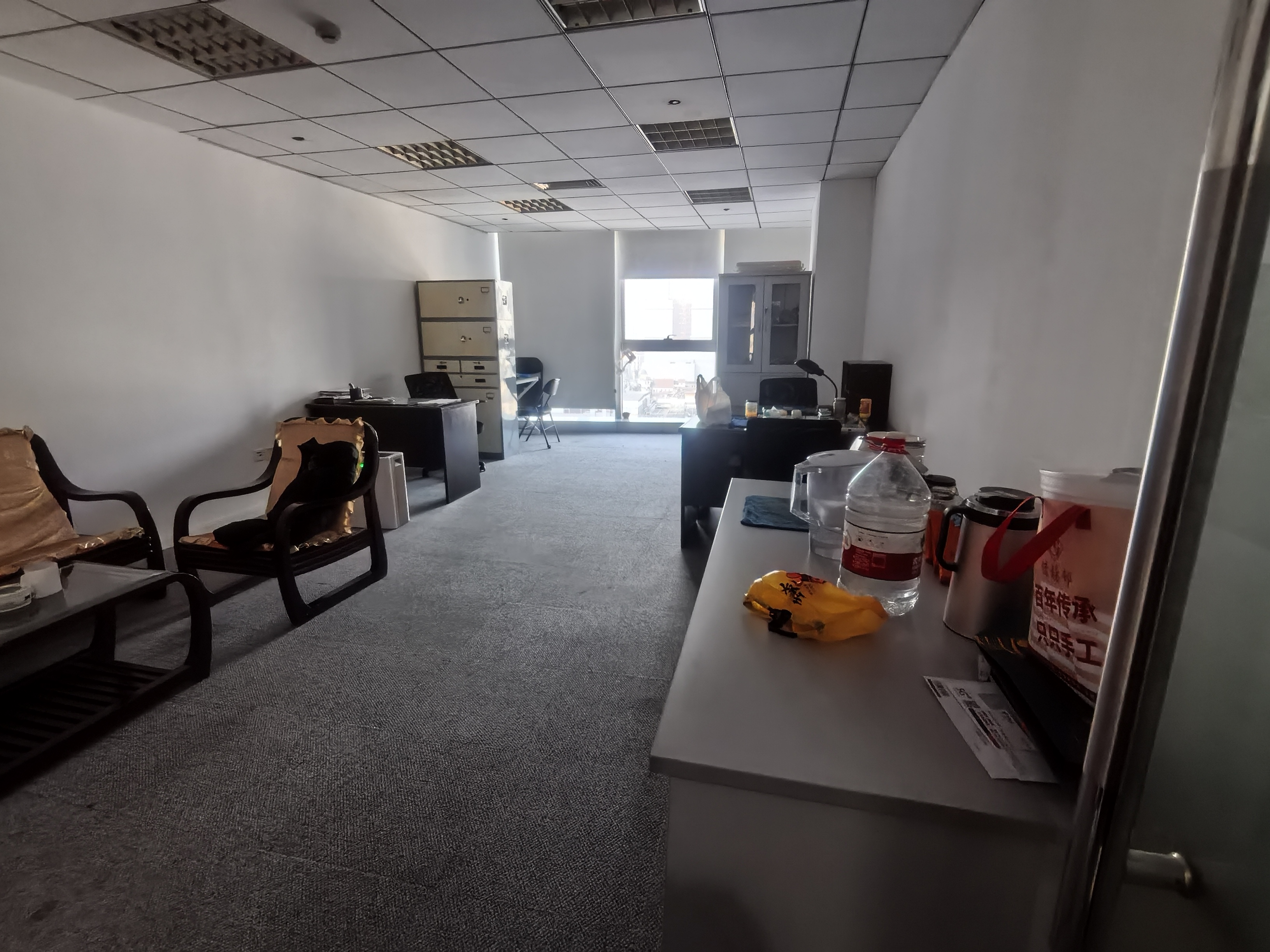 淮海中路东淮海国际大厦75平米写字楼出租