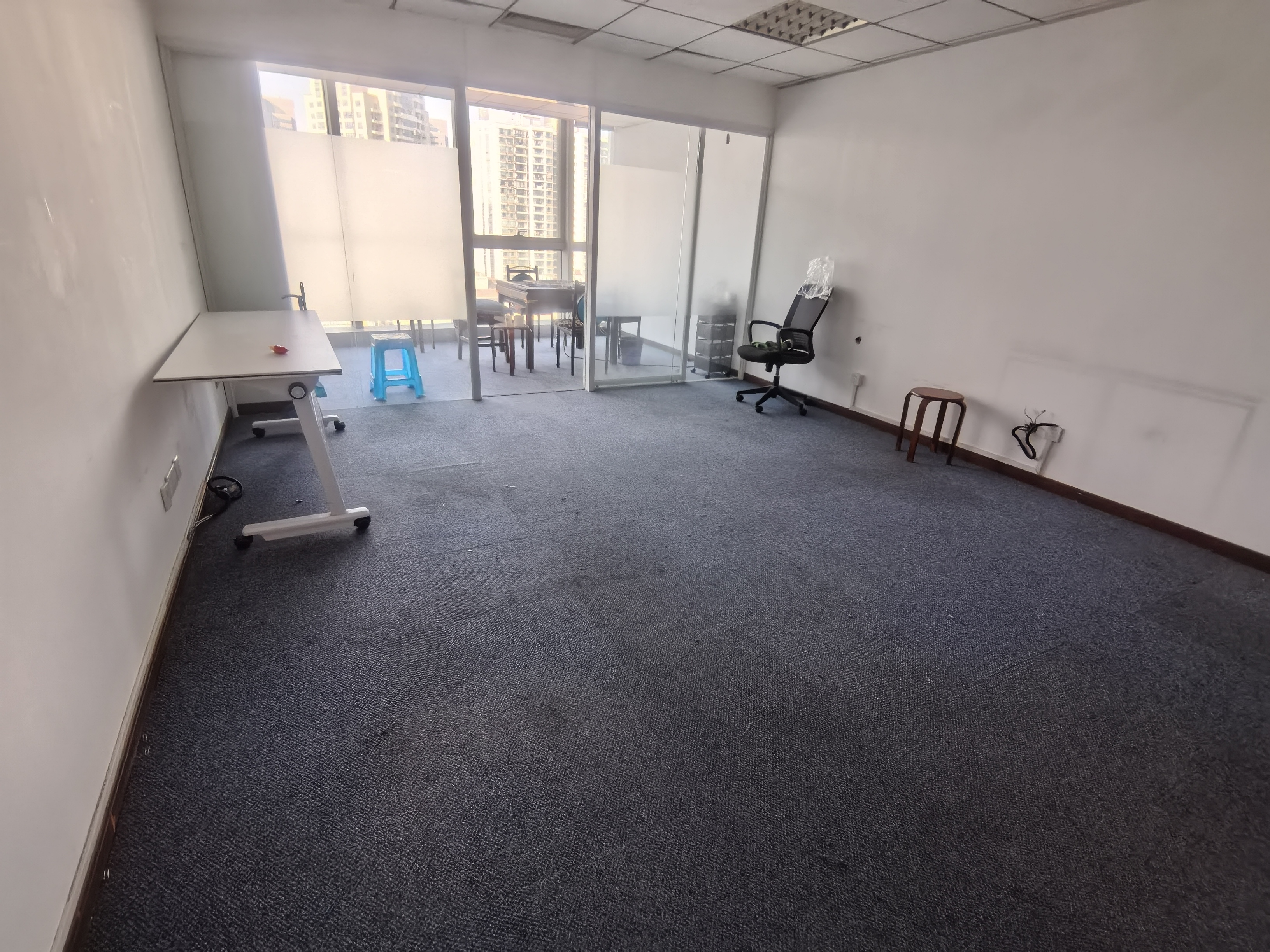 淮海中路东淮海国际大厦66平米写字楼出租