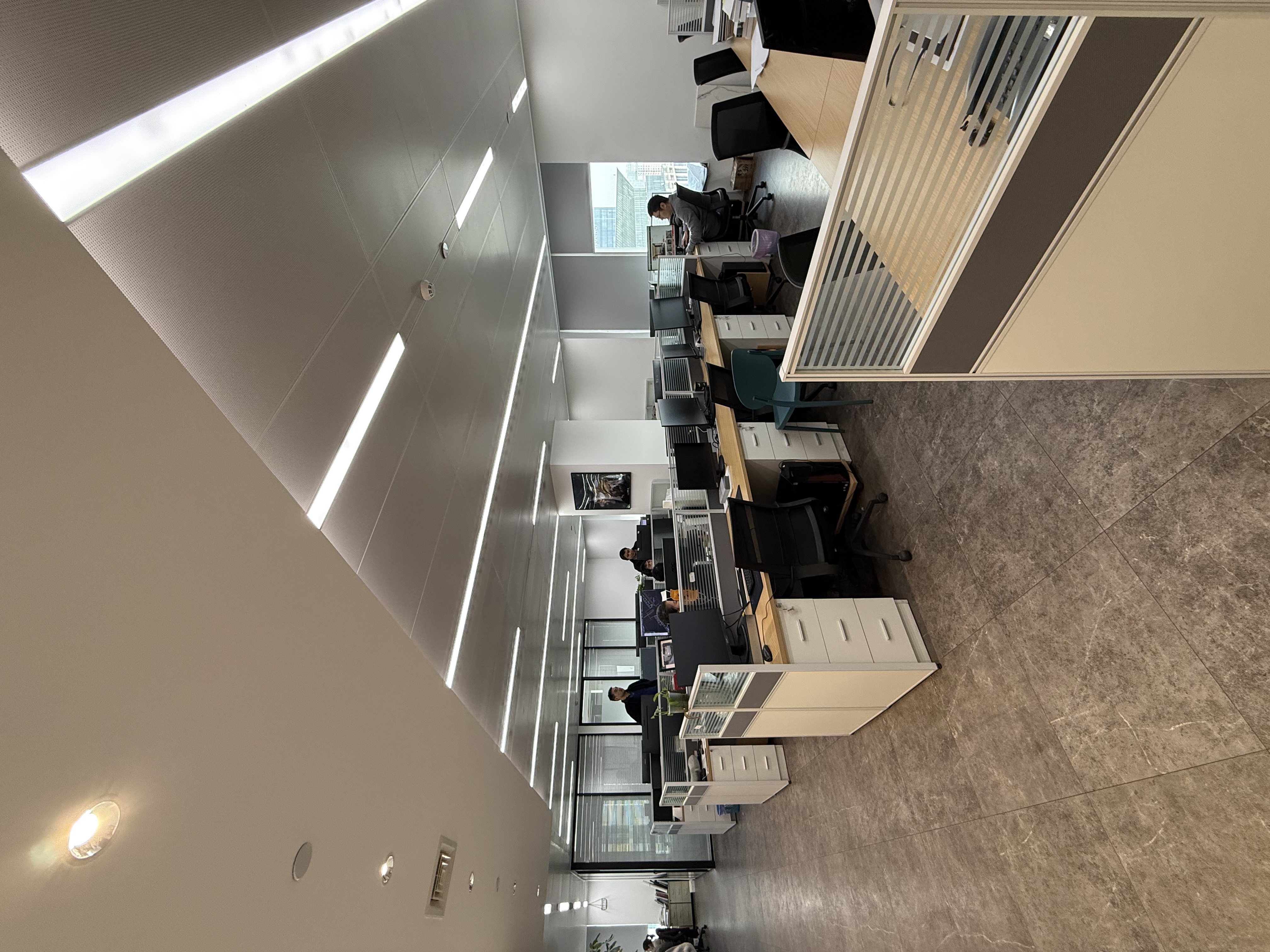 五角场蓝天大厦553平米写字楼出租