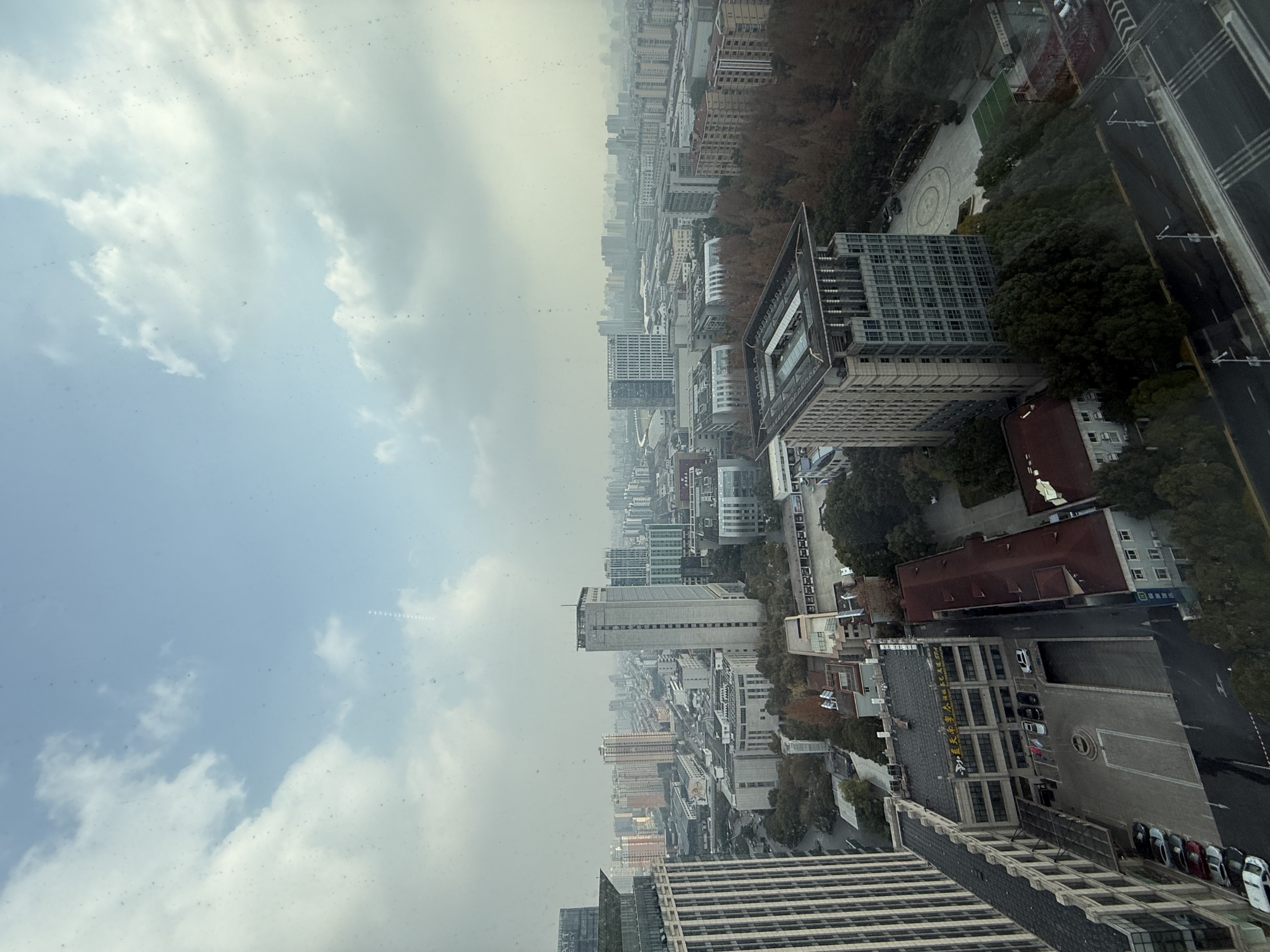 五角场蓝天大厦553平米写字楼出租