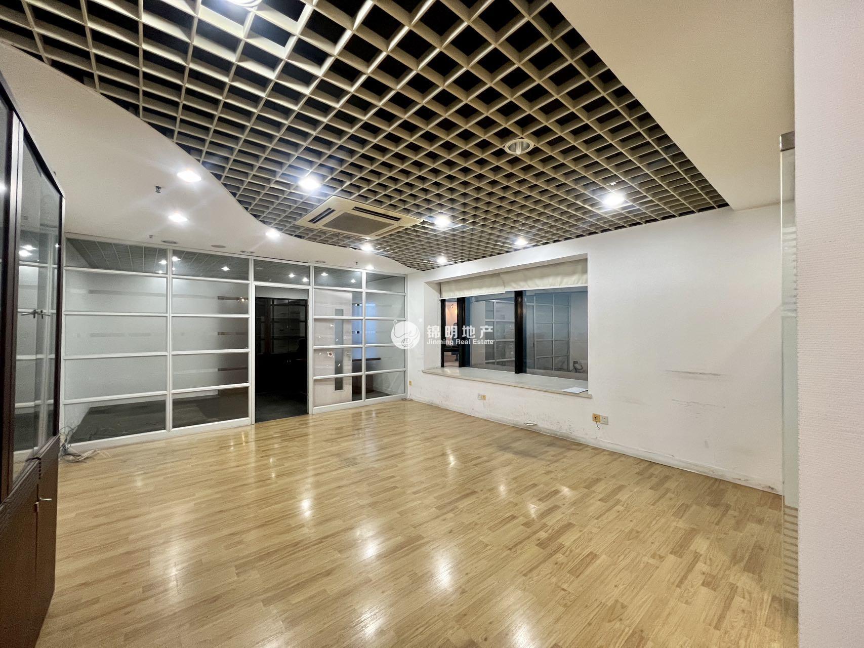 漕河泾光大会展中心90平米写字楼出租