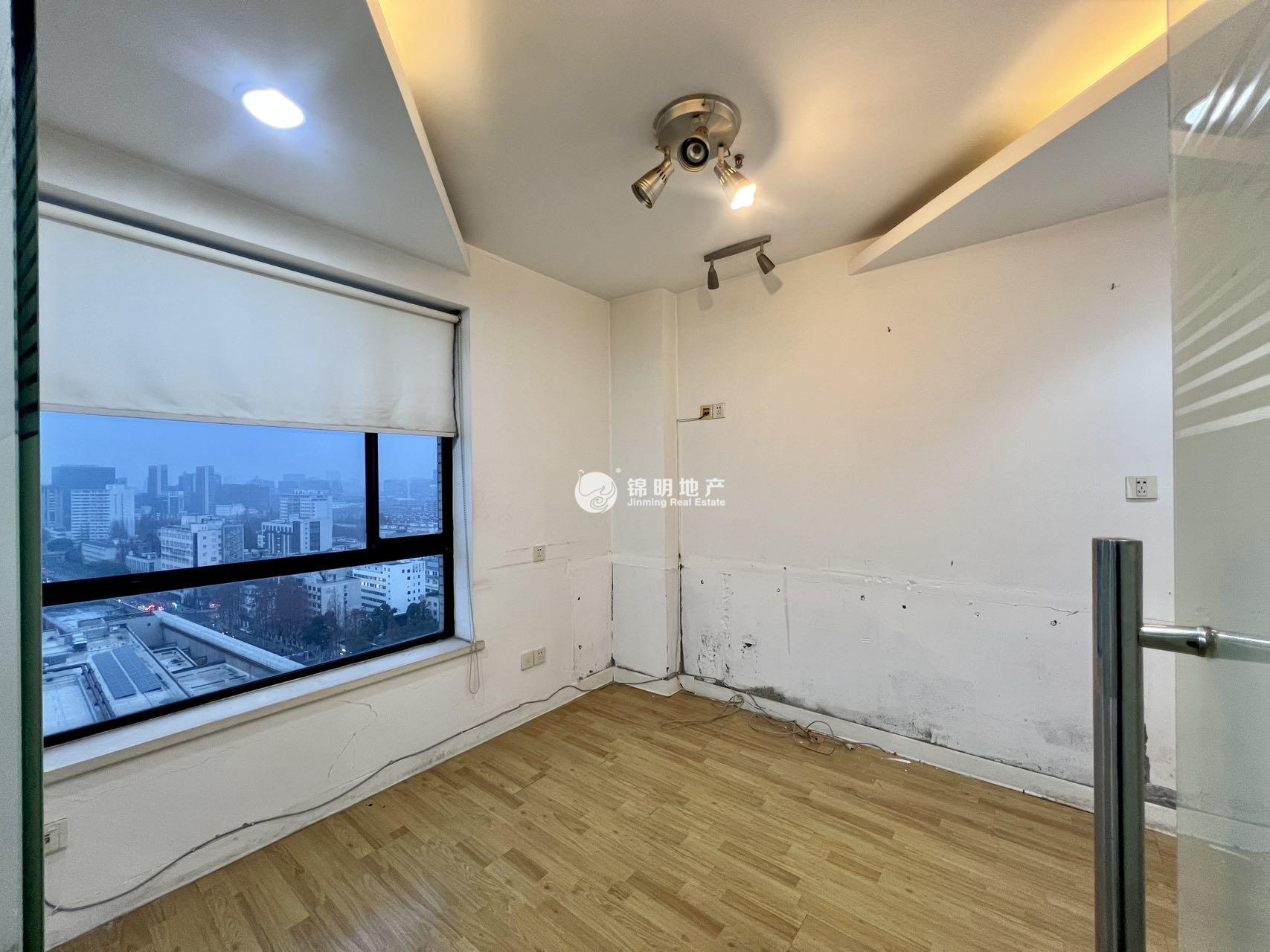 漕河泾光大会展中心90平米写字楼出租