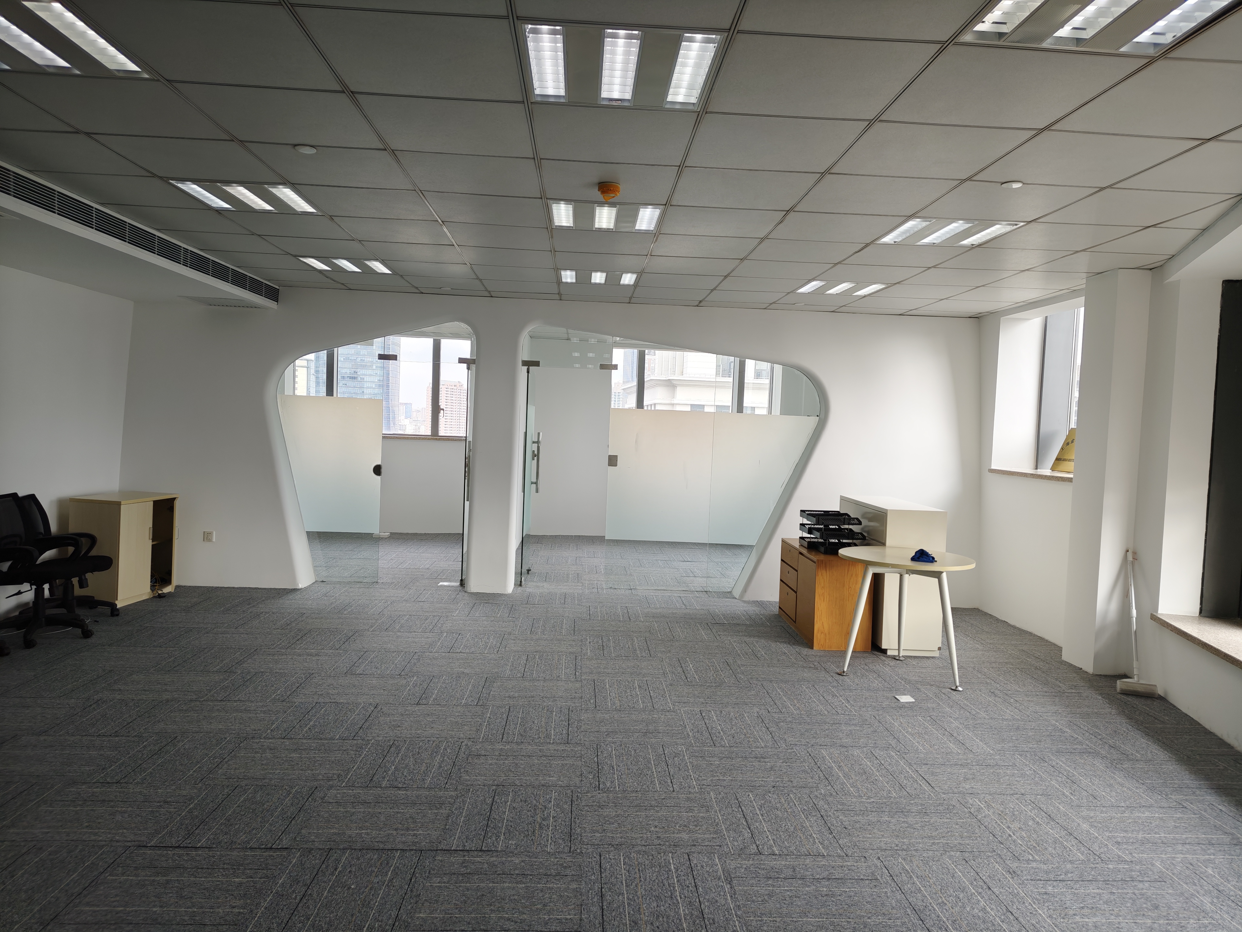 万体馆汇智大厦(漕溪北路)171平米写字楼出租