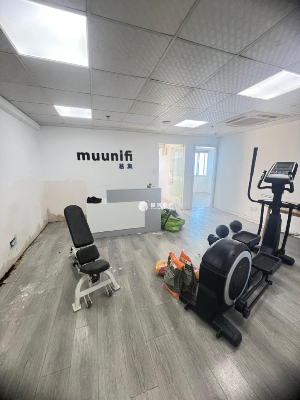 中山公园银统大厦153平米写字楼出租