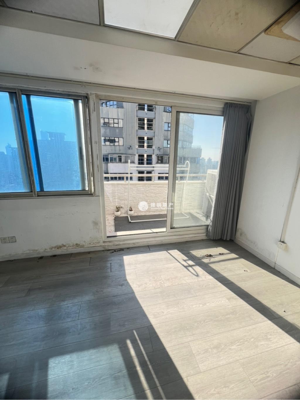 中山公园银统大厦153平米写字楼出租